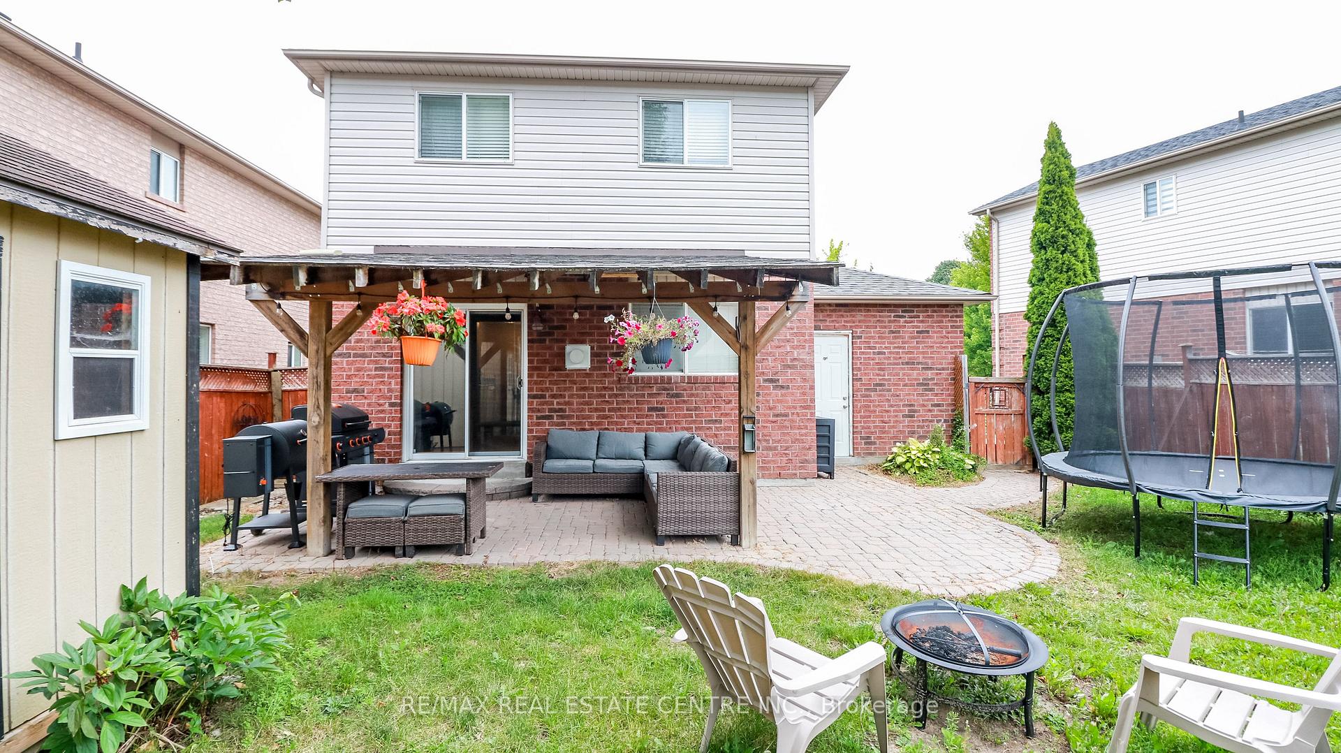 Photo 34 of 23 Wice Road, Barrie, Holly — HOMEH
