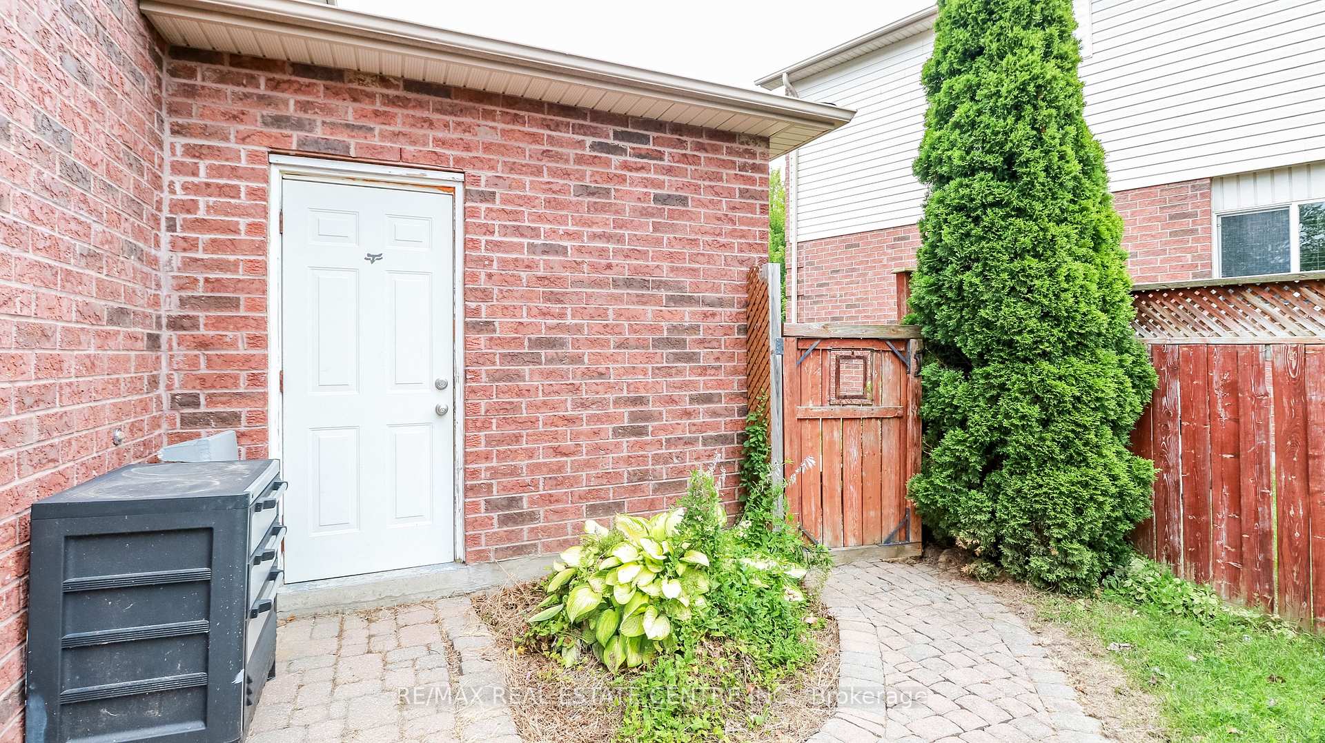 Photo 39 of 23 Wice Road, Barrie, Holly — HOMEH