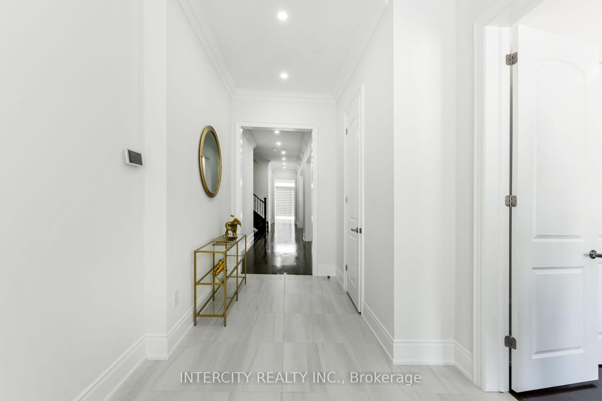 Photo 2 of 68 Raspberry Ridge Avenue, Caledon, Caledon East — HOMEH