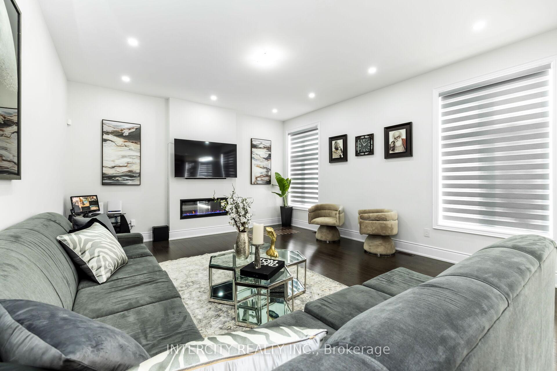 Photo 19 of 68 Raspberry Ridge Avenue, Caledon, Caledon East — HOMEH