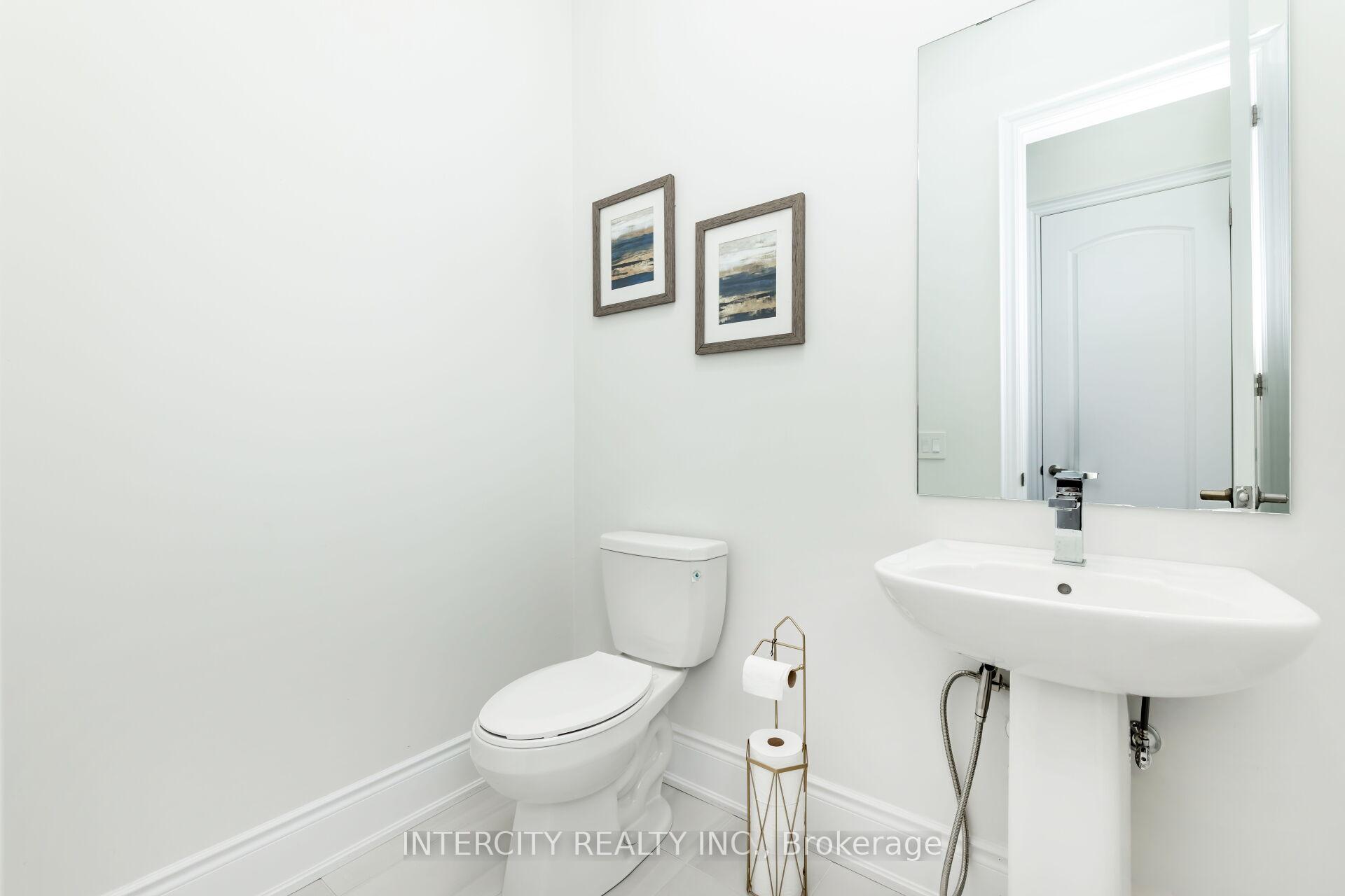 Photo 15 of 68 Raspberry Ridge Avenue, Caledon, Caledon East — HOMEH