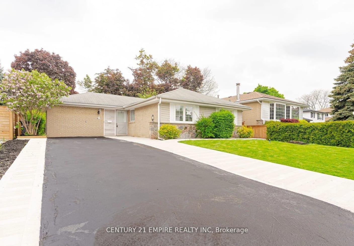 Front of 46 Staveley Crescent