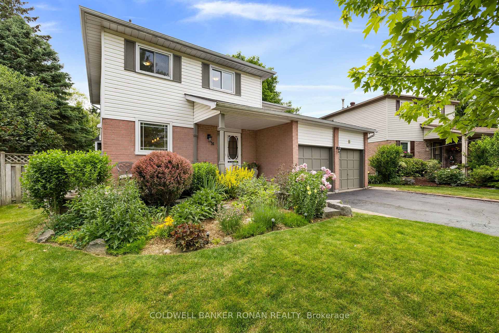 Photo 5 of 16 Metcalf Crescent, New Tecumseth, Tottenham — HOMEH