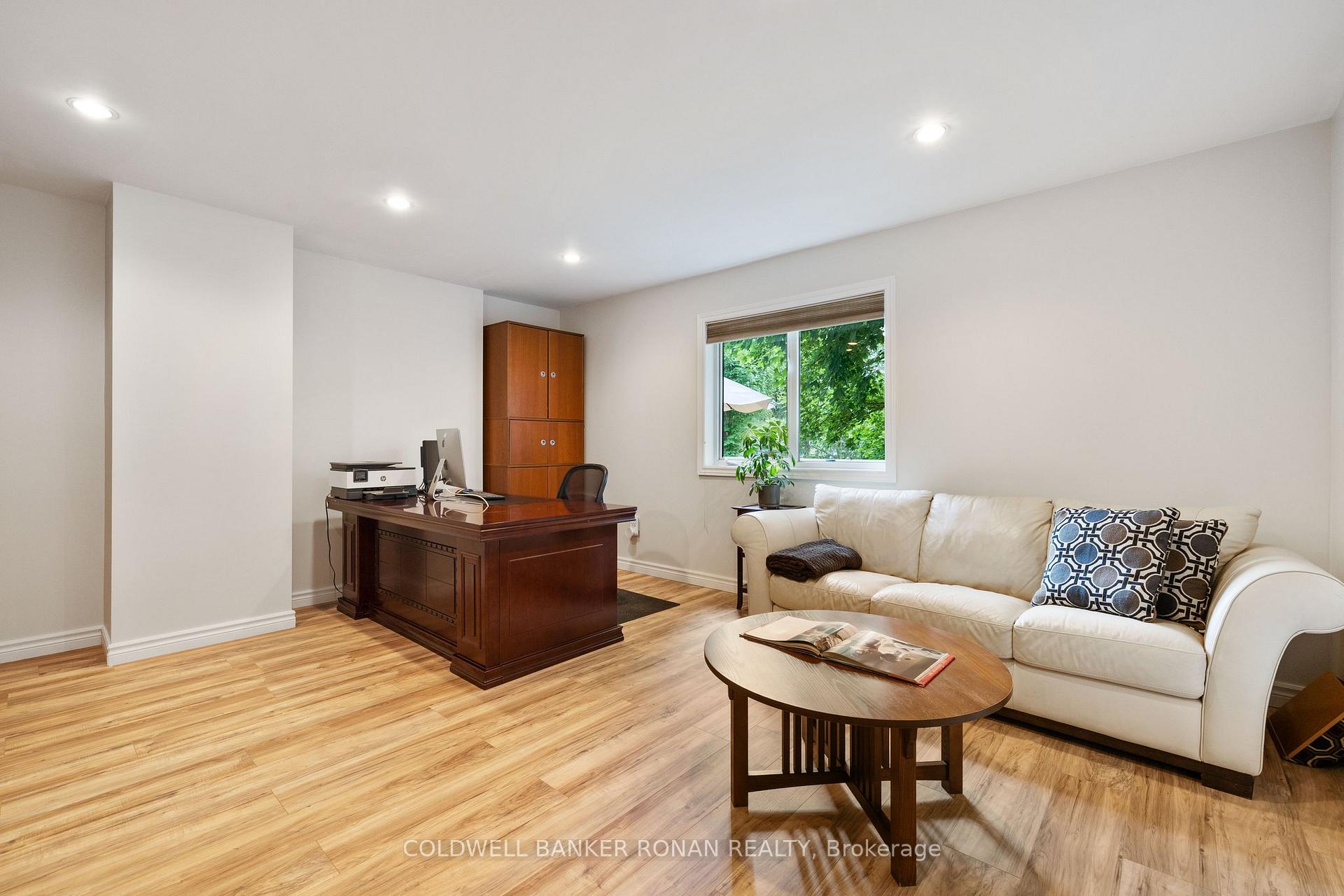 Photo 22 of 16 Metcalf Crescent, New Tecumseth, Tottenham — HOMEH
