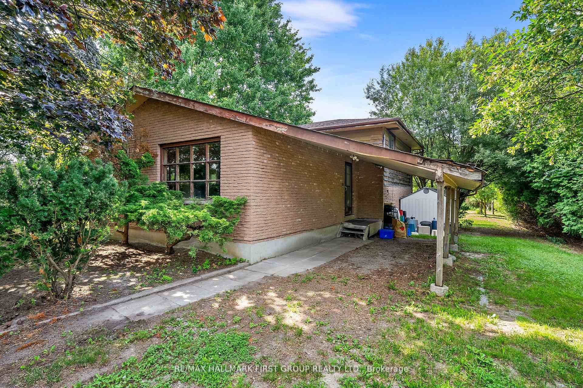 Photo 1 of 1658 Taunton Road, Clarington, Rural Clarington — HOMEH