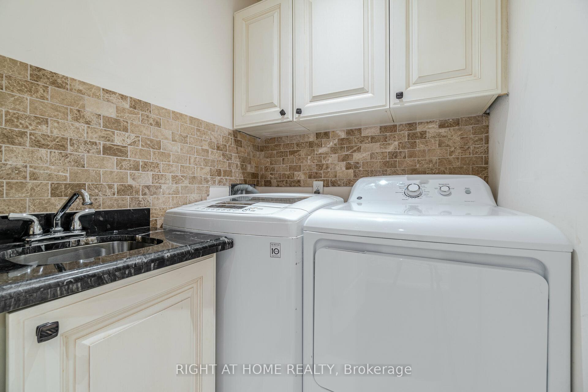 Photo 22 of 12 Walder Avenue, Toronto, Mount Pleasant East — HOMEH