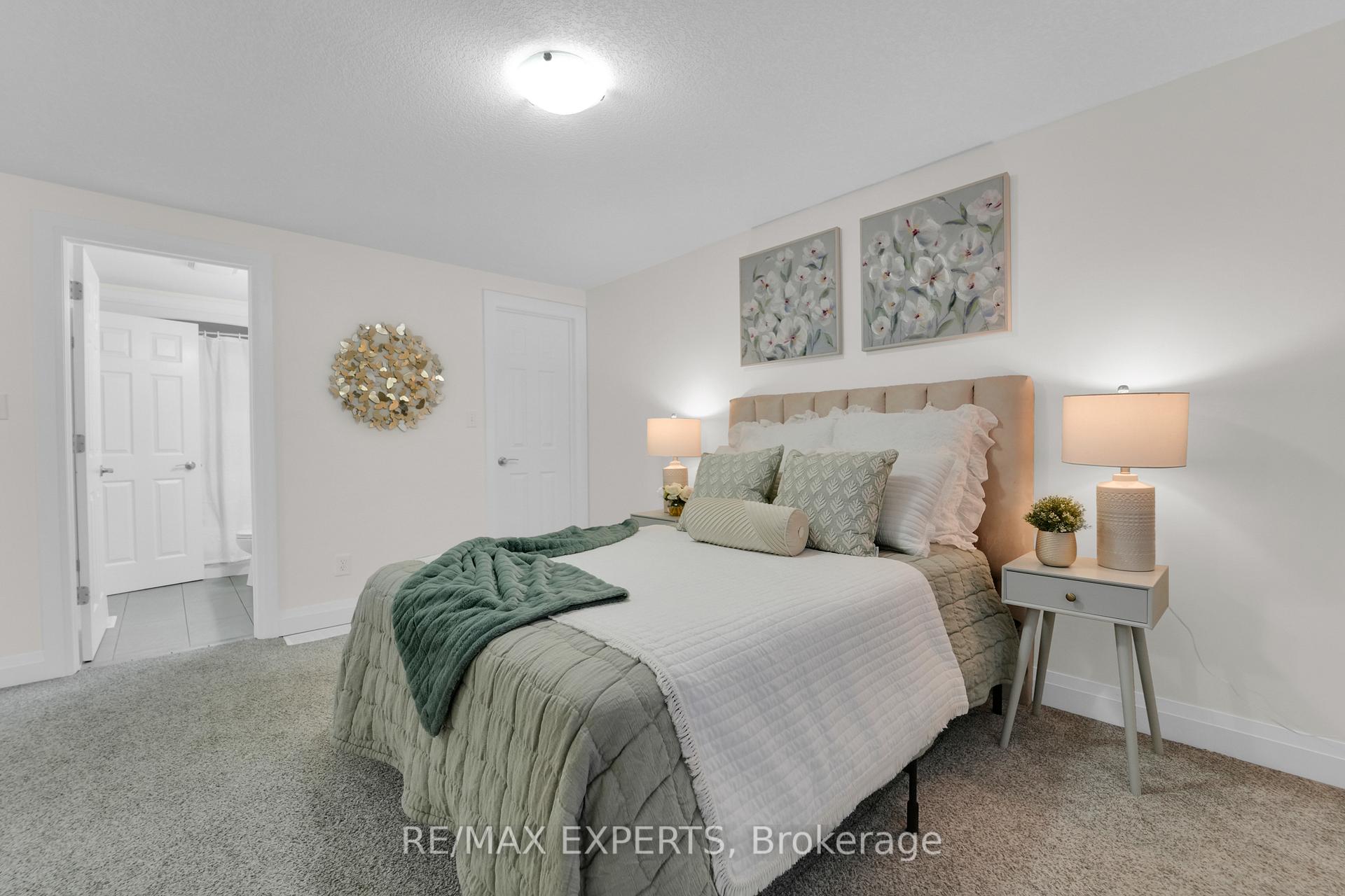Photo 21 of 45 Max Becker Drive, Kitchener — HOMEH