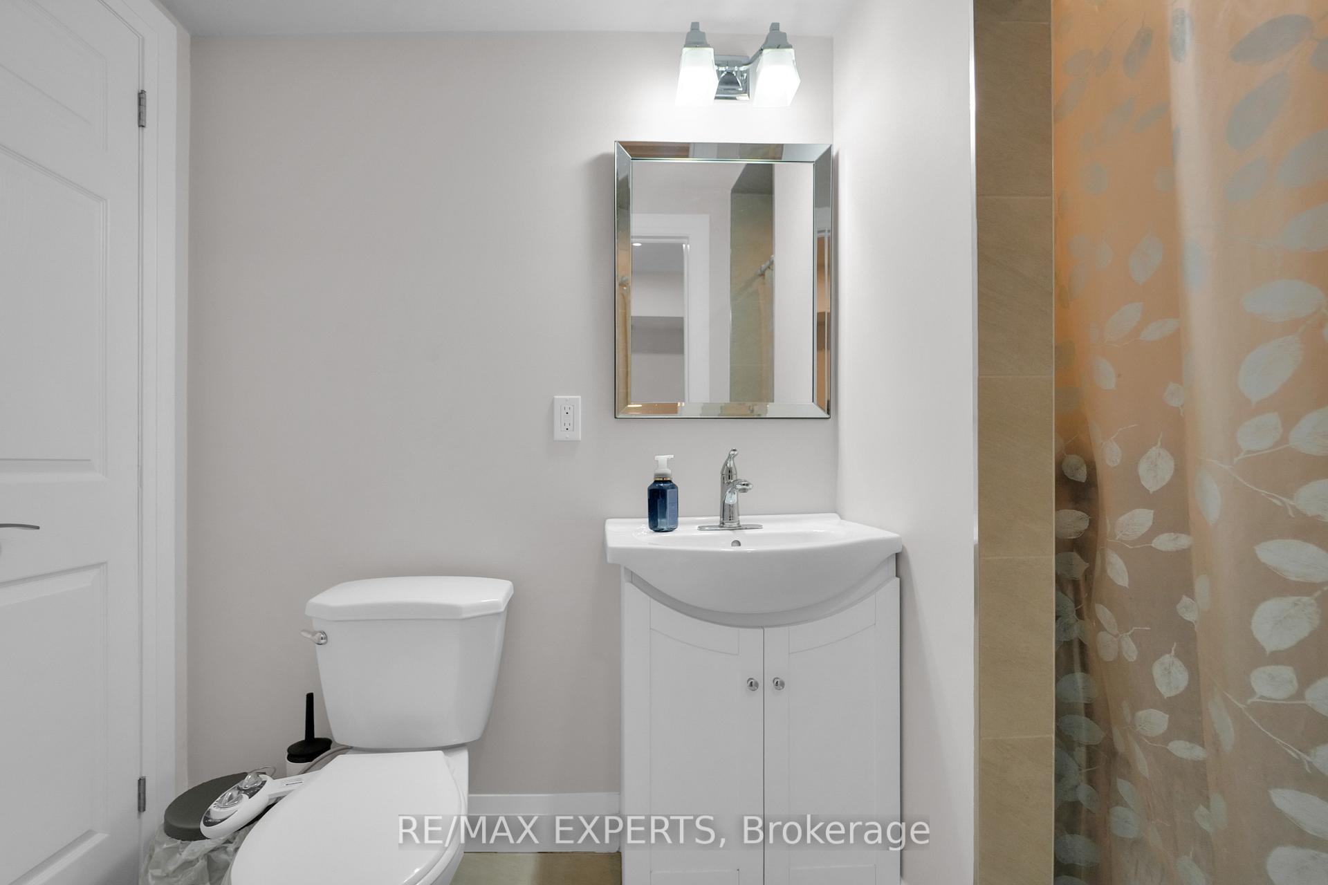 Photo 27 of 45 Max Becker Drive, Kitchener — HOMEH