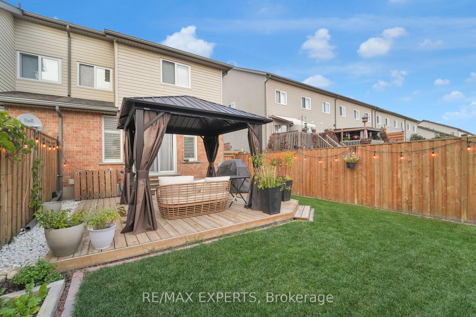Photo 38 of 45 Max Becker Drive, Kitchener — HOMEH