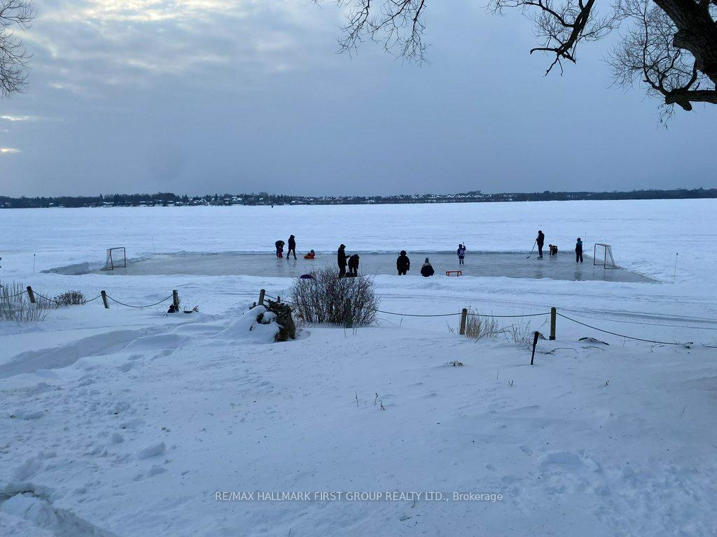 Photo 33 of 6 Ambleside Drive, Scugog, Rural Scugog — HOMEH