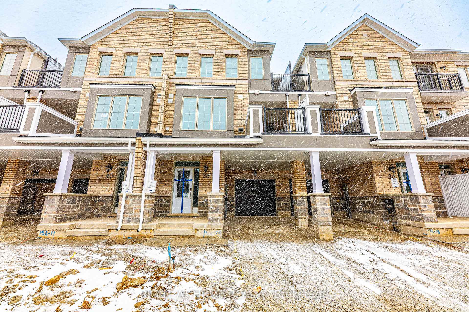Photo 1 of 38 Ennerdale Street, Barrie, Rural Barrie Southwest — HOMEH