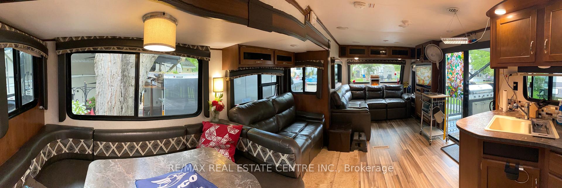 Photo 5 of Unit 41, 792 Safari Road, Hamilton, Rural Flamborough — HOMEH