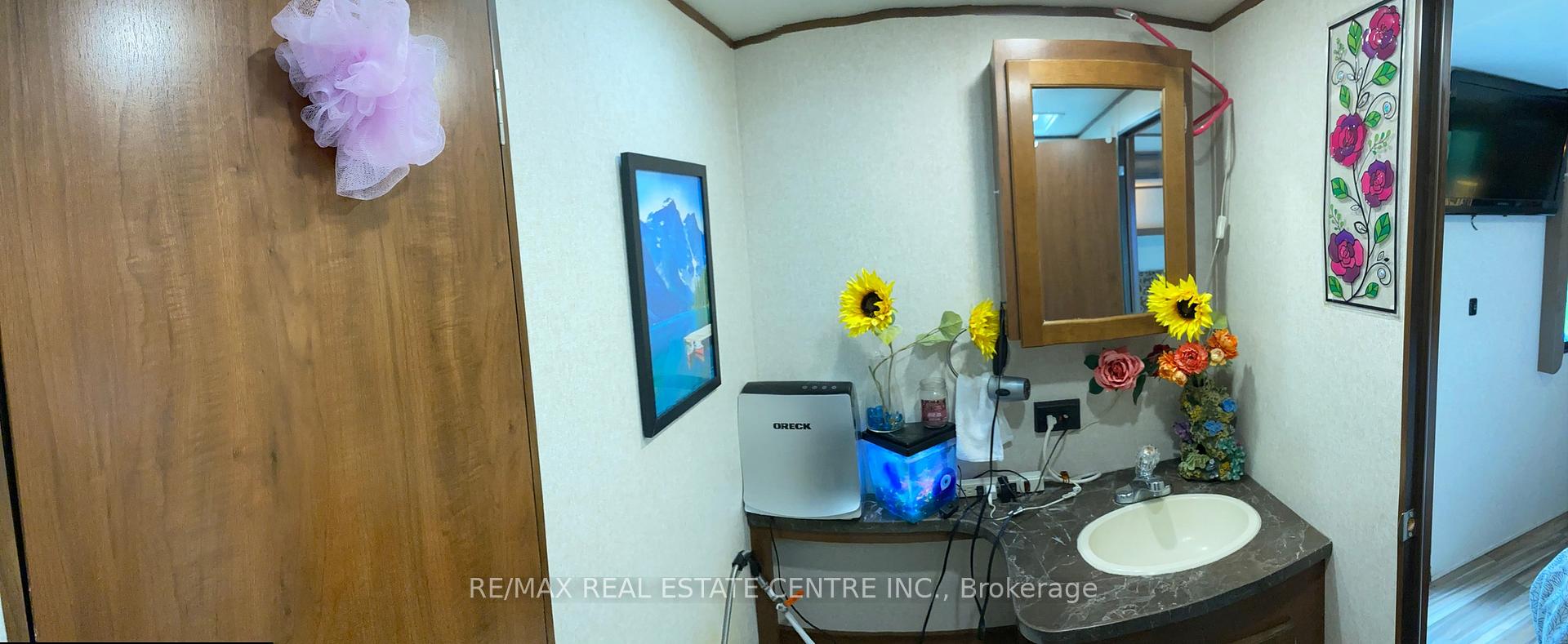 Photo 19 of Unit 41, 792 Safari Road, Hamilton, Rural Flamborough — HOMEH