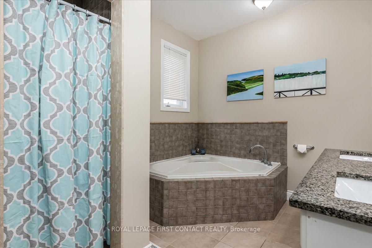 Photo 14 of 78 Fairway Crescent, Wasaga Beach — HOMEH