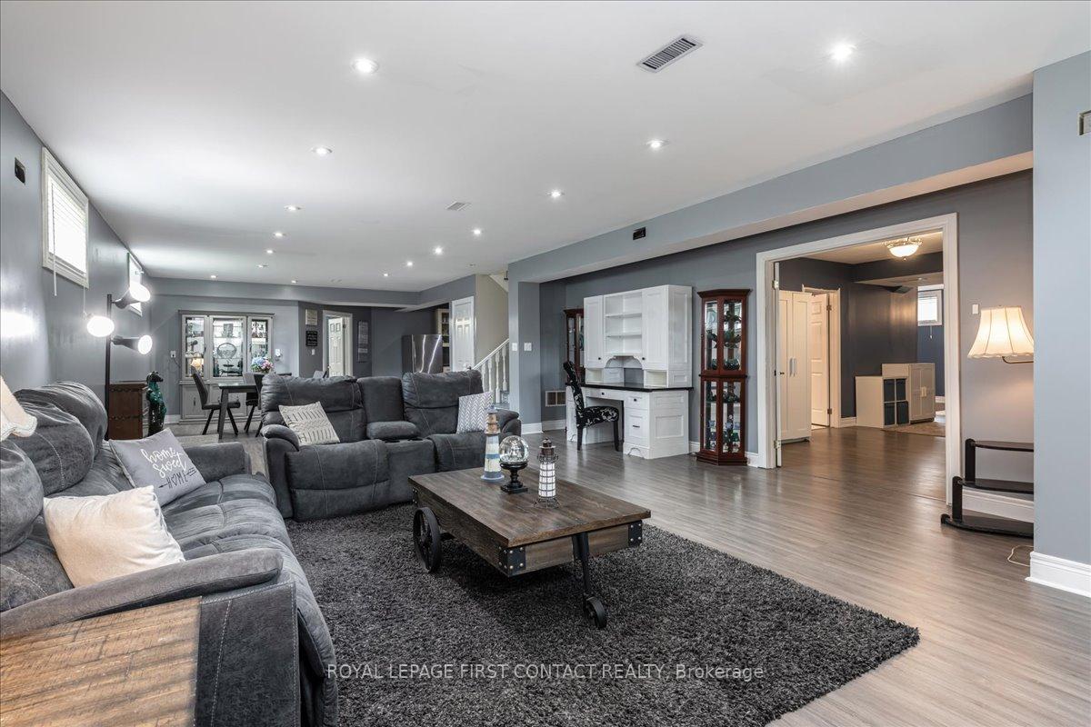 Photo 23 of 78 Fairway Crescent, Wasaga Beach — HOMEH