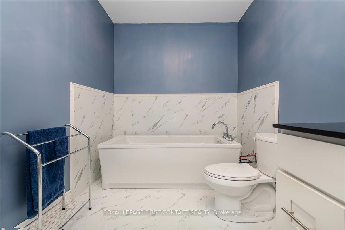 Photo 30 of 78 Fairway Crescent, Wasaga Beach — HOMEH