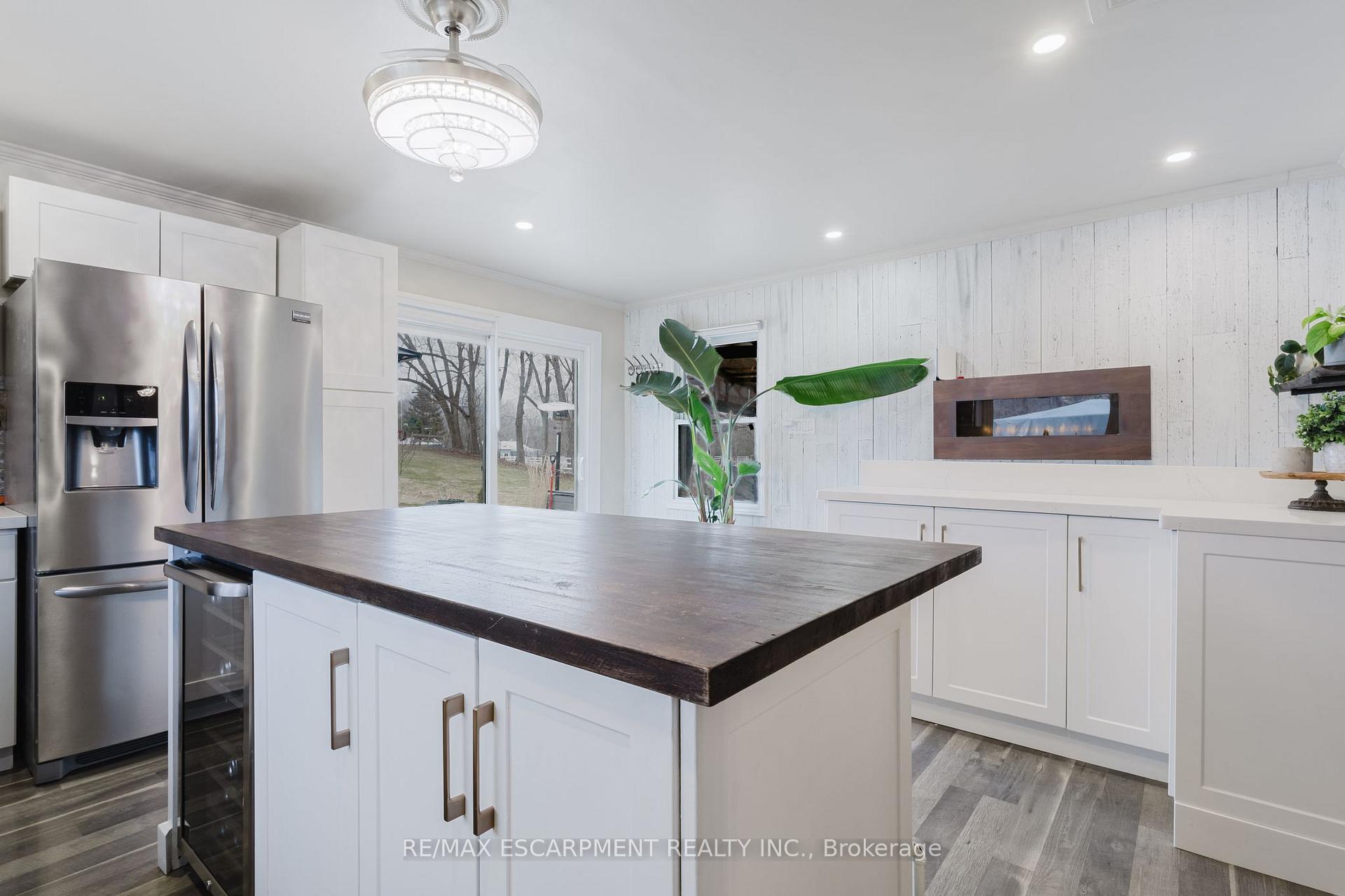 Photo 15 of 1578 Brock Road, Hamilton, Rural Flamborough — HOMEH