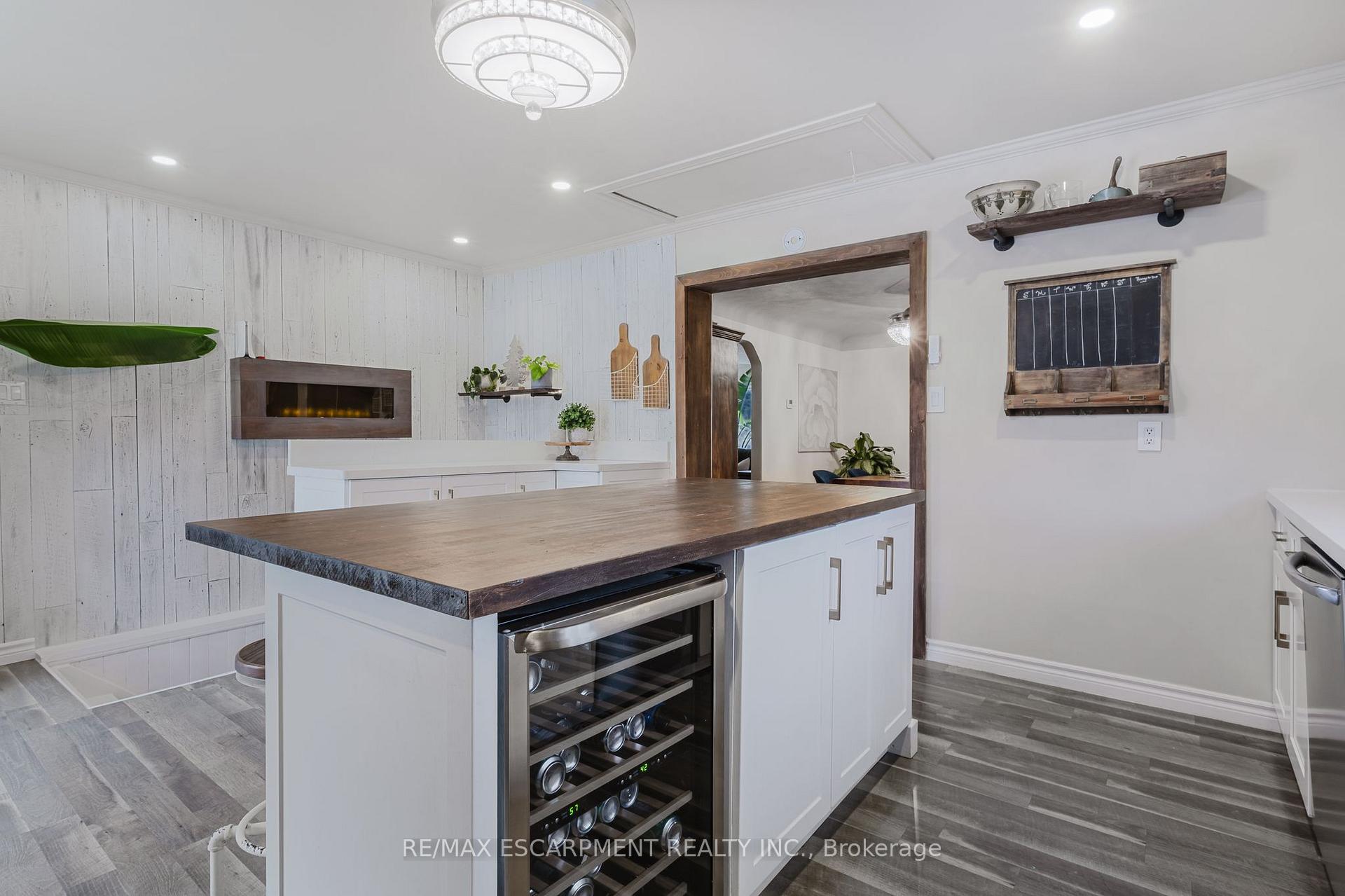 Photo 18 of 1578 Brock Road, Hamilton, Rural Flamborough — HOMEH