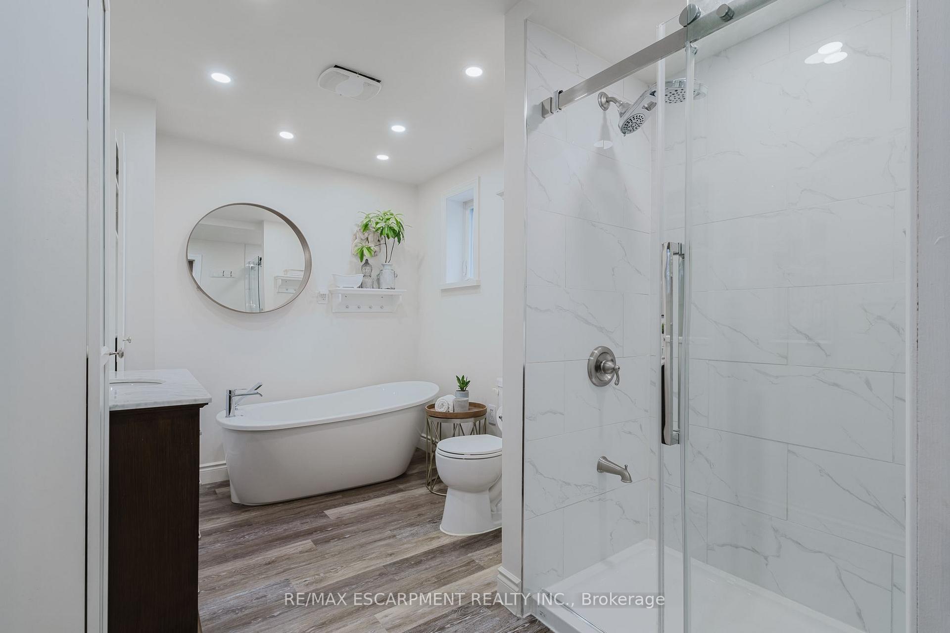 Photo 2 of 1578 Brock Road, Hamilton, Rural Flamborough — HOMEH
