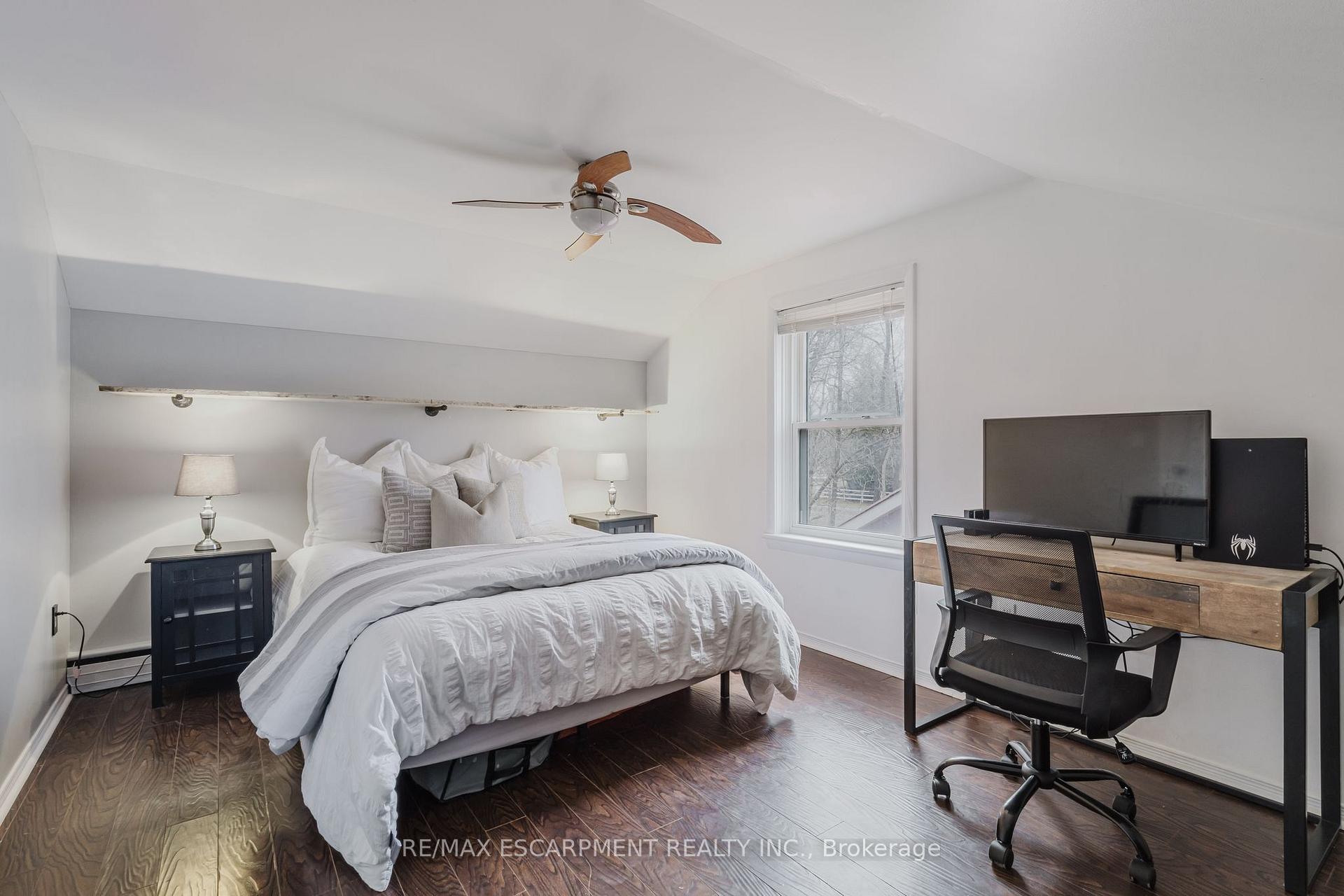Photo 25 of 1578 Brock Road, Hamilton, Rural Flamborough — HOMEH