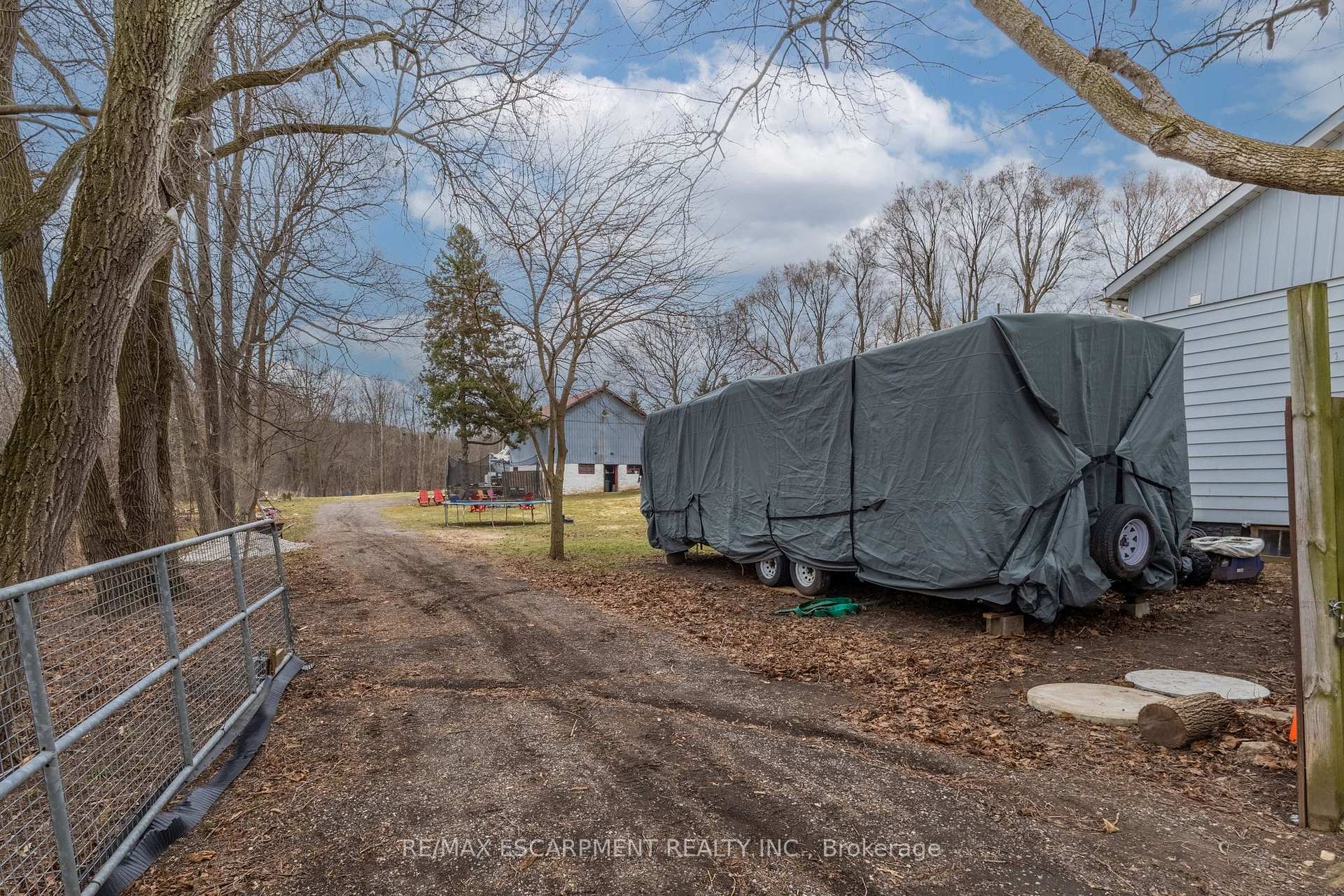 Photo 17 of 1578 Brock Road, Hamilton, Rural Flamborough — HOMEH