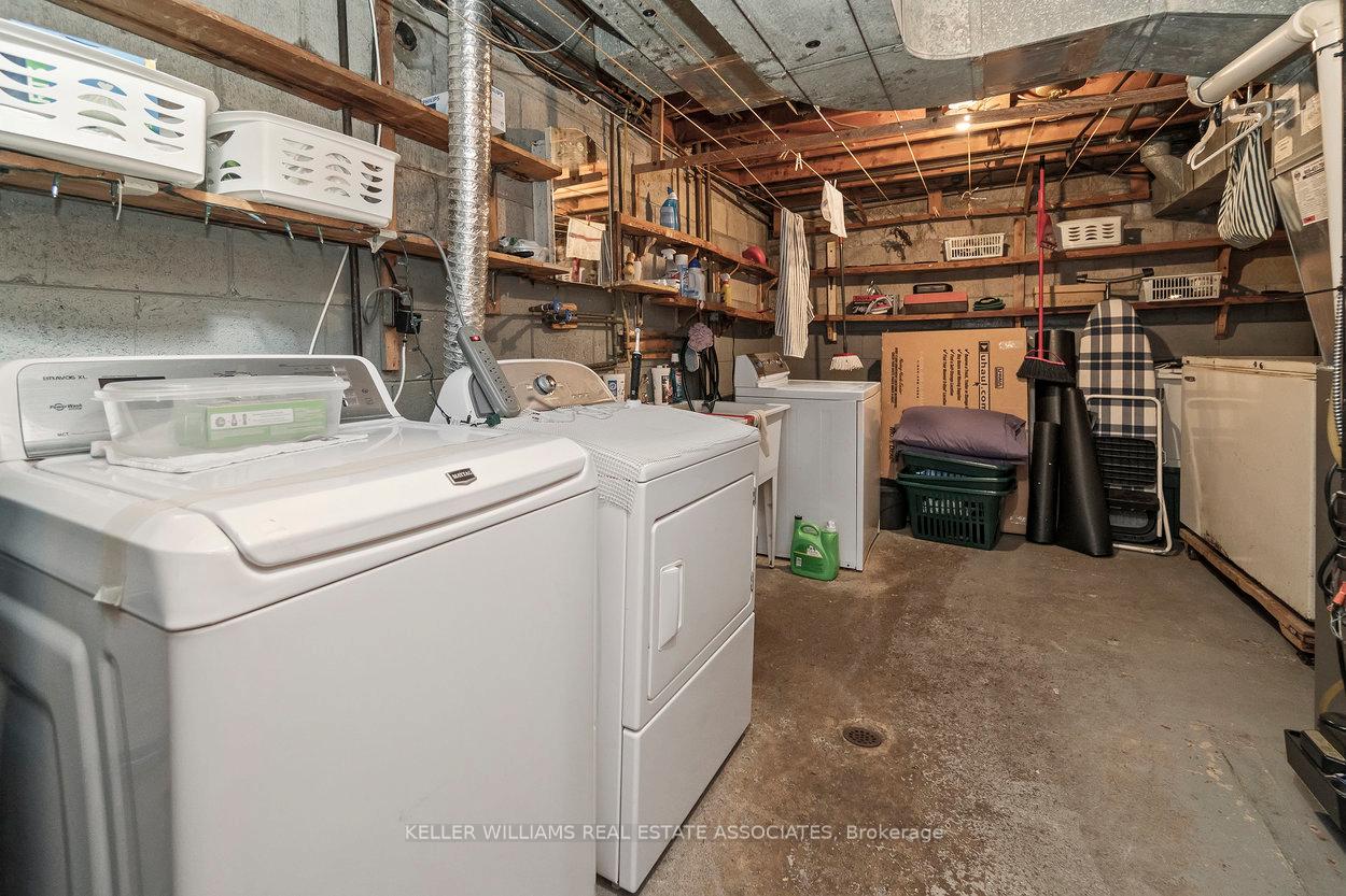 Photo 33 of 55 Grange Drive, Brampton, Northwood Park — HOMEH
