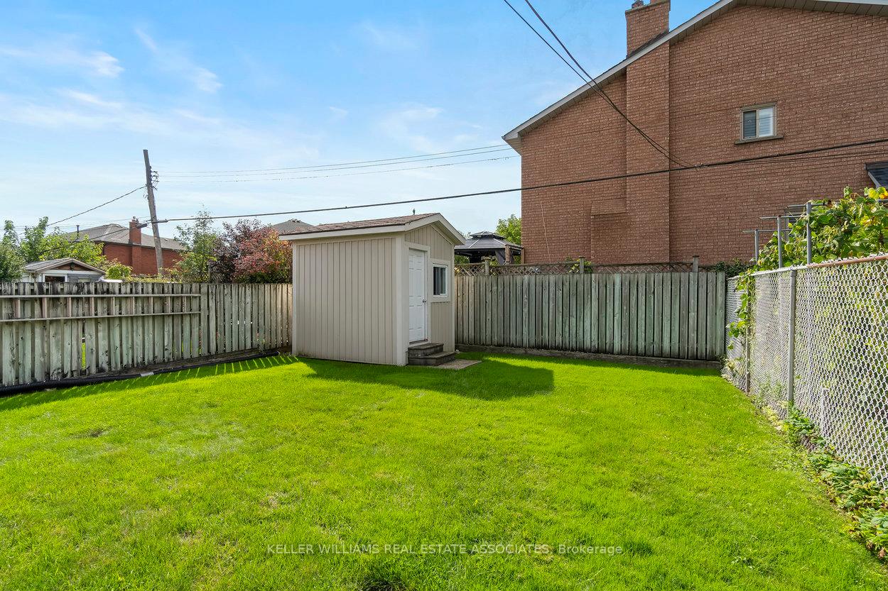 Photo 28 of 55 Grange Drive, Brampton, Northwood Park — HOMEH