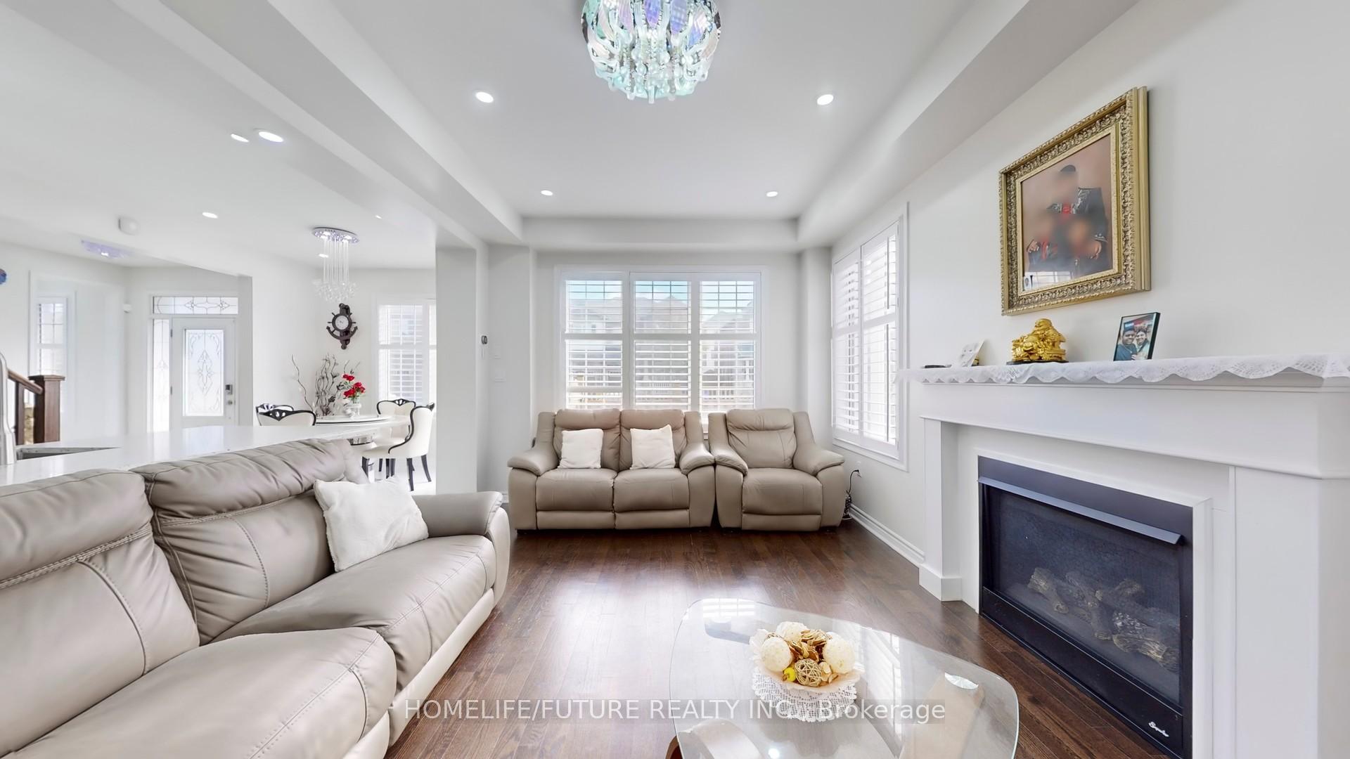 Photo 7 of 2427 Moonlight Crescent, Pickering, Rural Pickering — HOMEH