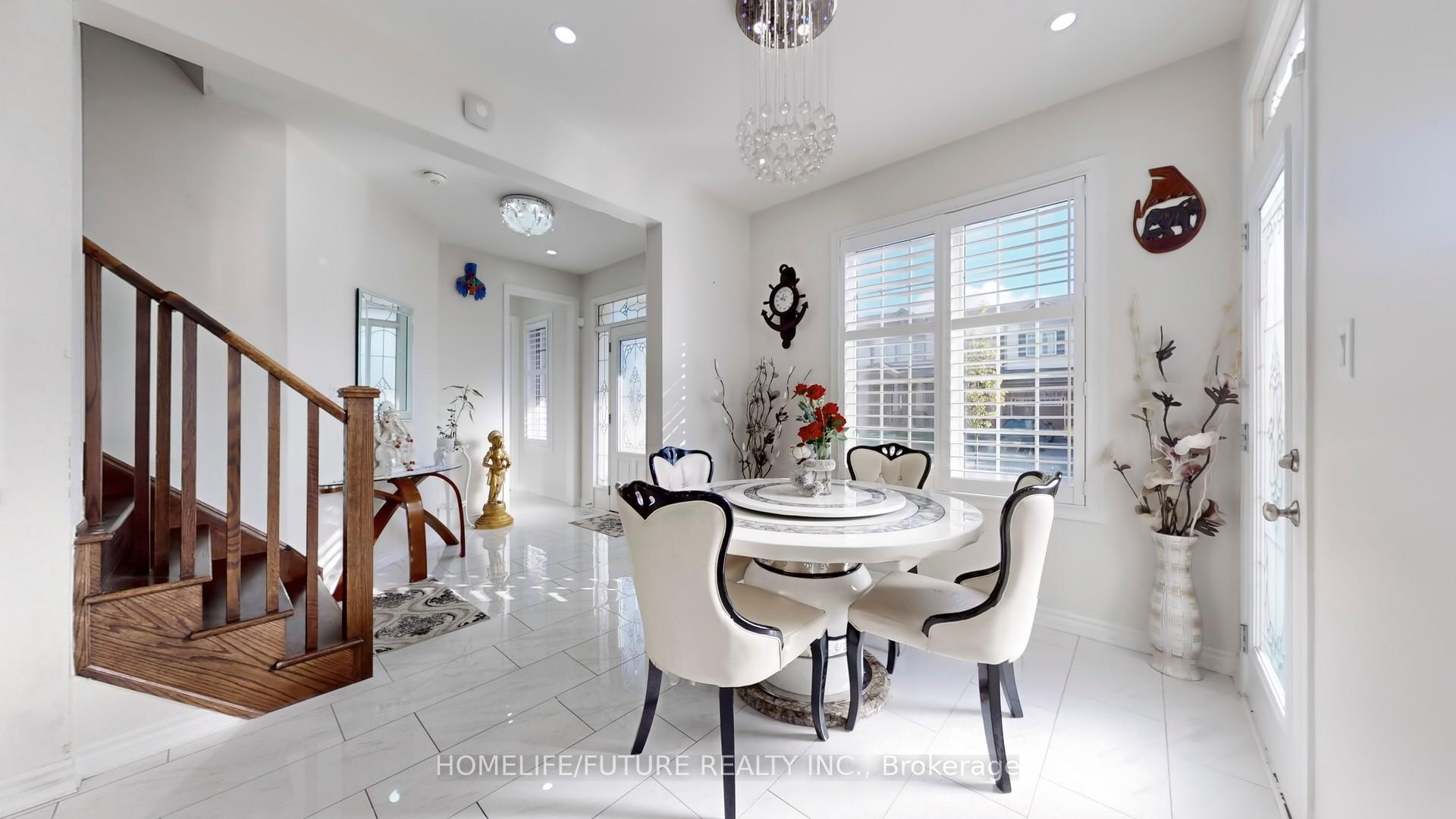 Photo 3 of 2427 Moonlight Crescent, Pickering, Rural Pickering — HOMEH