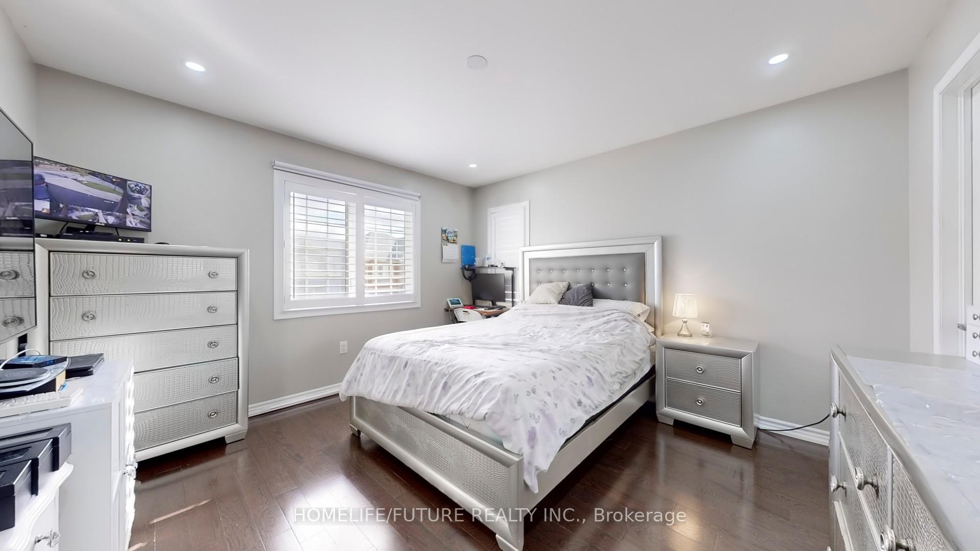Photo 17 of 2427 Moonlight Crescent, Pickering, Rural Pickering — HOMEH