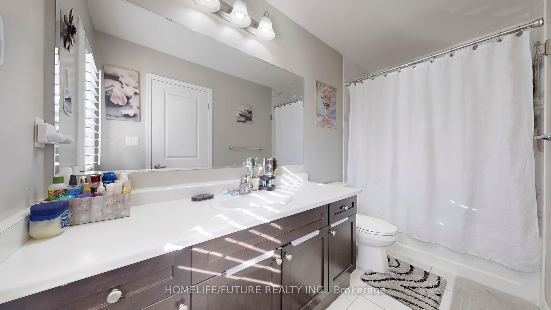 Photo 19 of 2427 Moonlight Crescent, Pickering, Rural Pickering — HOMEH