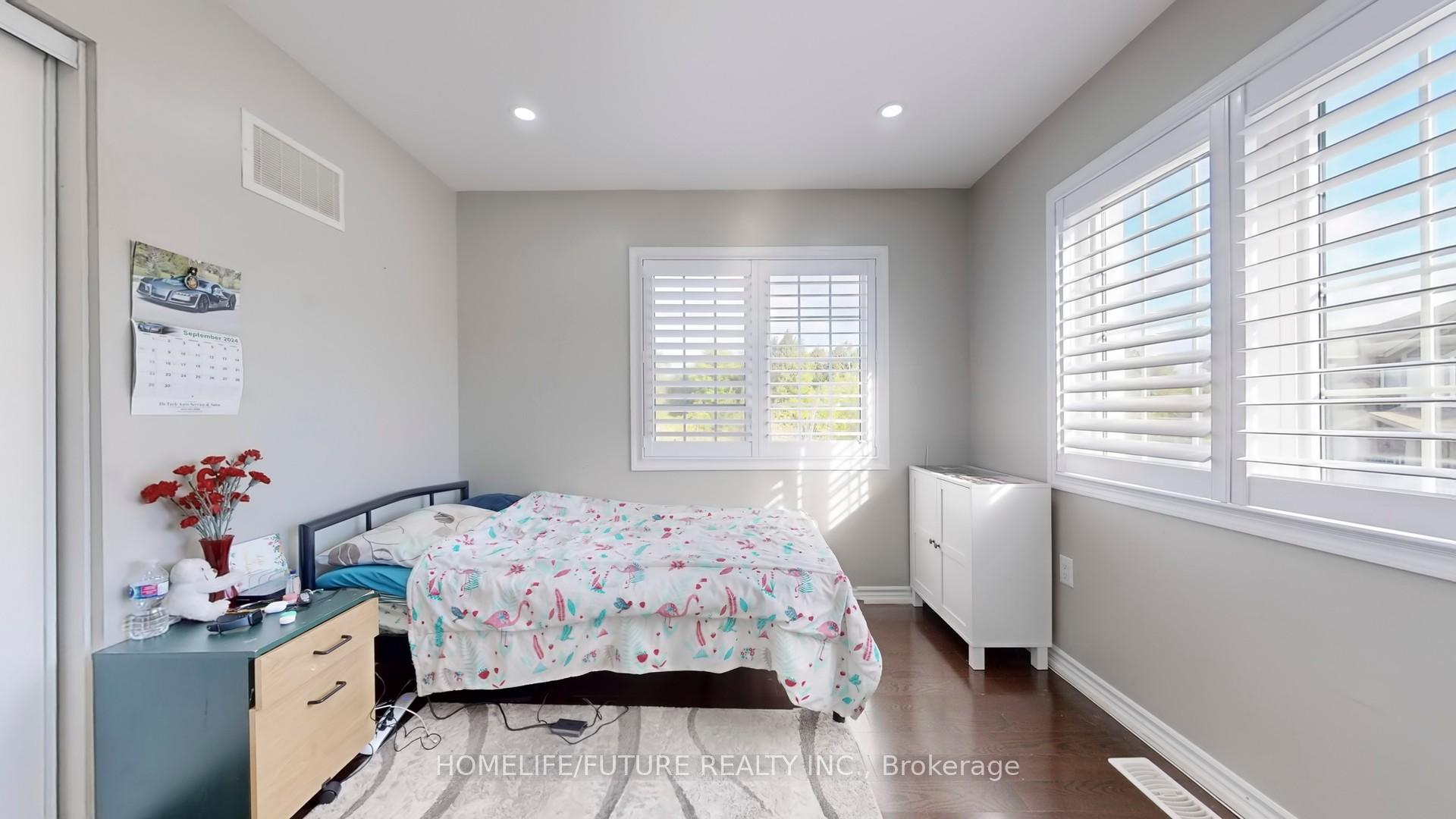 Photo 35 of 2427 Moonlight Crescent, Pickering, Rural Pickering — HOMEH
