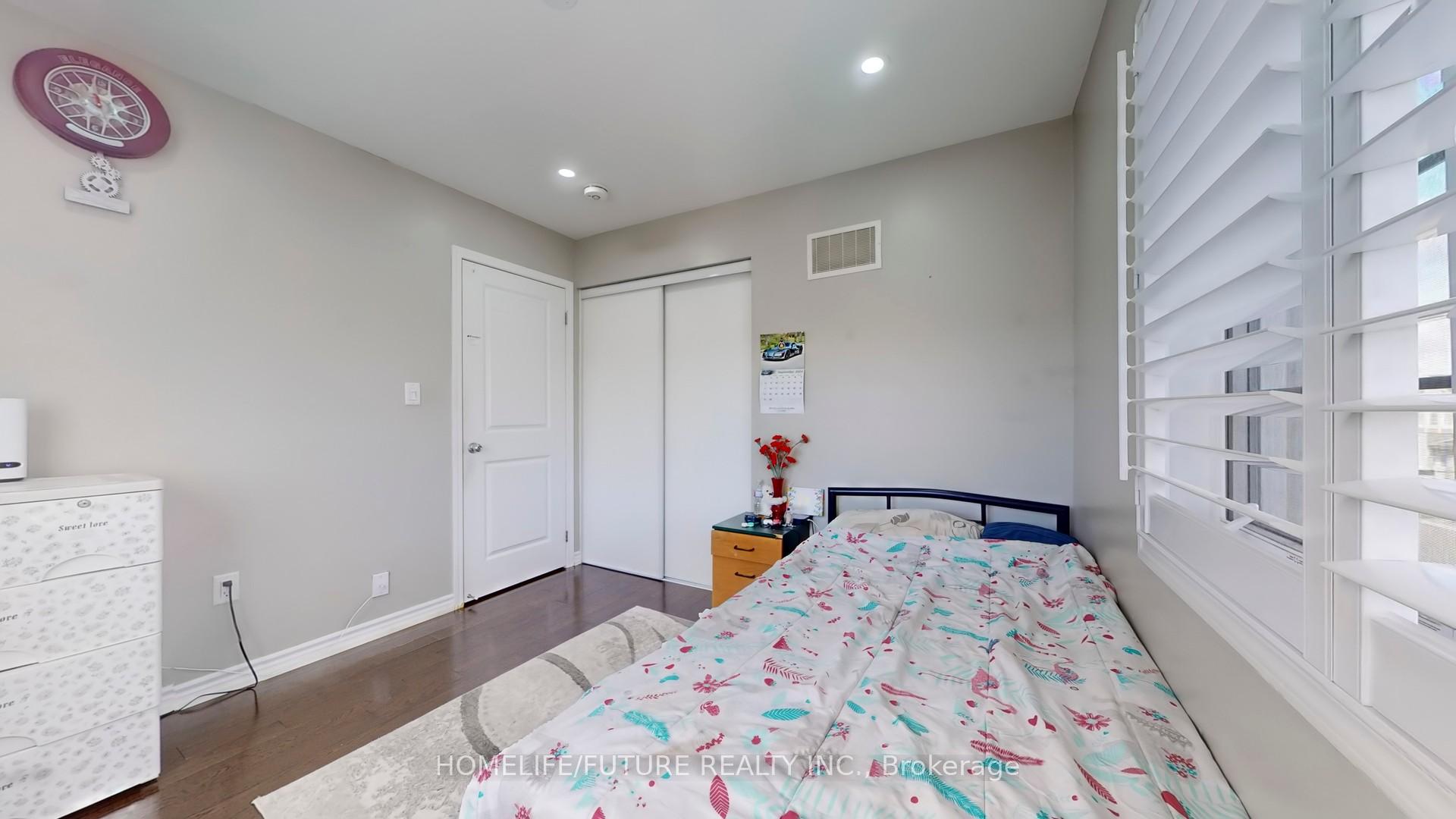 Photo 24 of 2427 Moonlight Crescent, Pickering, Rural Pickering — HOMEH