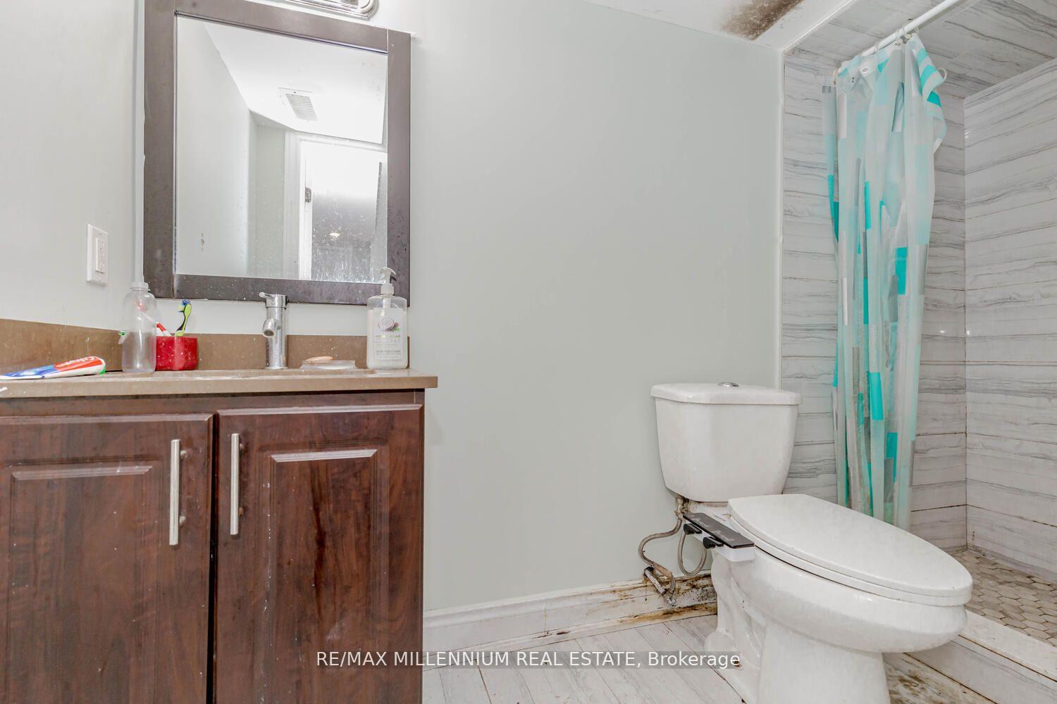 Photo 34 of 34 Archibald Street, Brampton, Brampton West — HOMEH