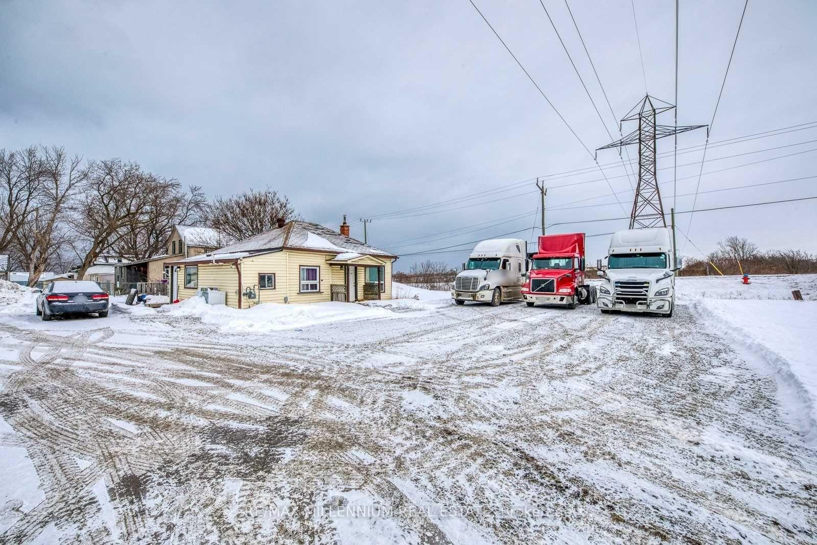 Photo 4 of 24 Victoria Avenue, Hamilton, Stoney Creek Industrial — HOMEH