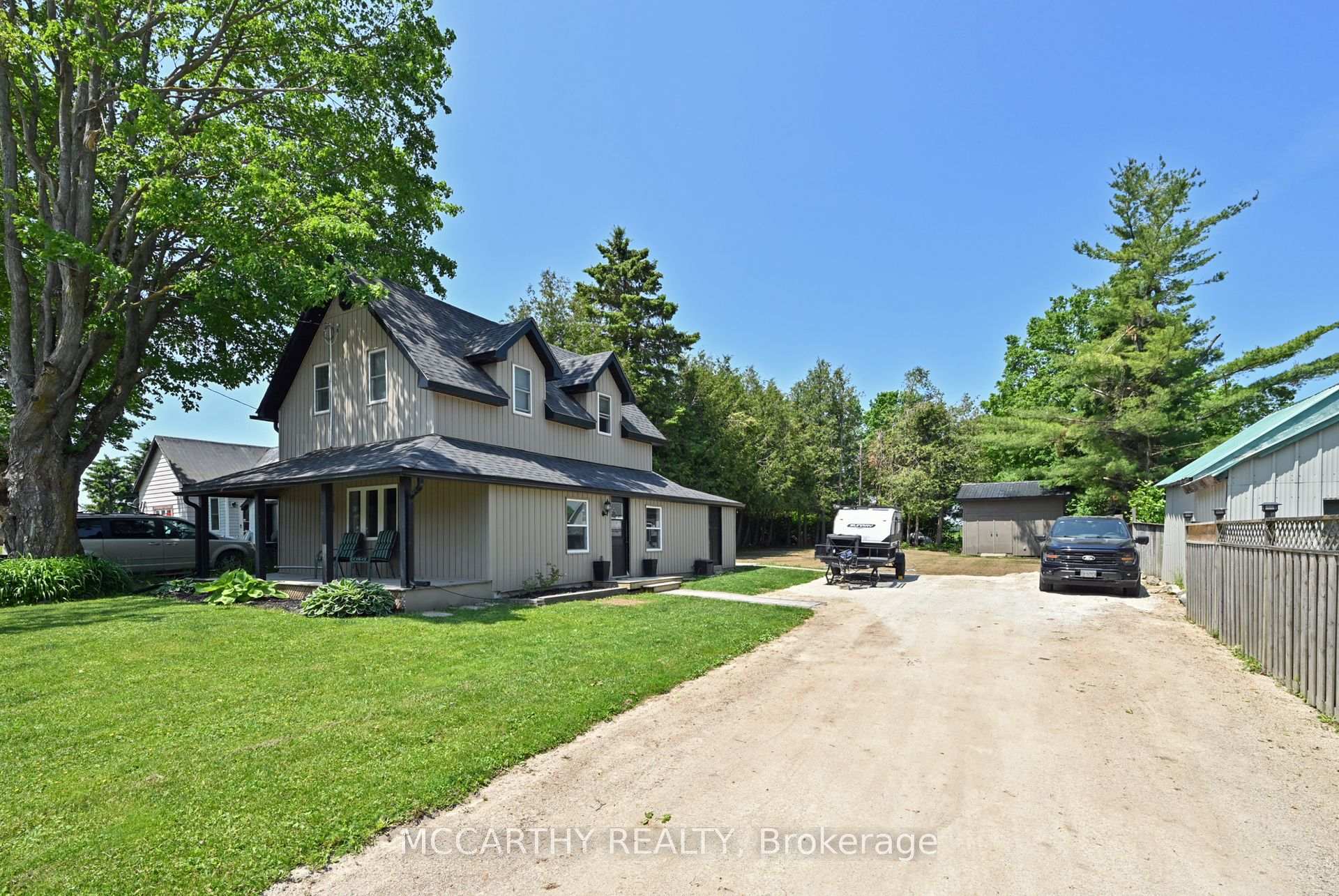 Front of 681141 260 Side Road