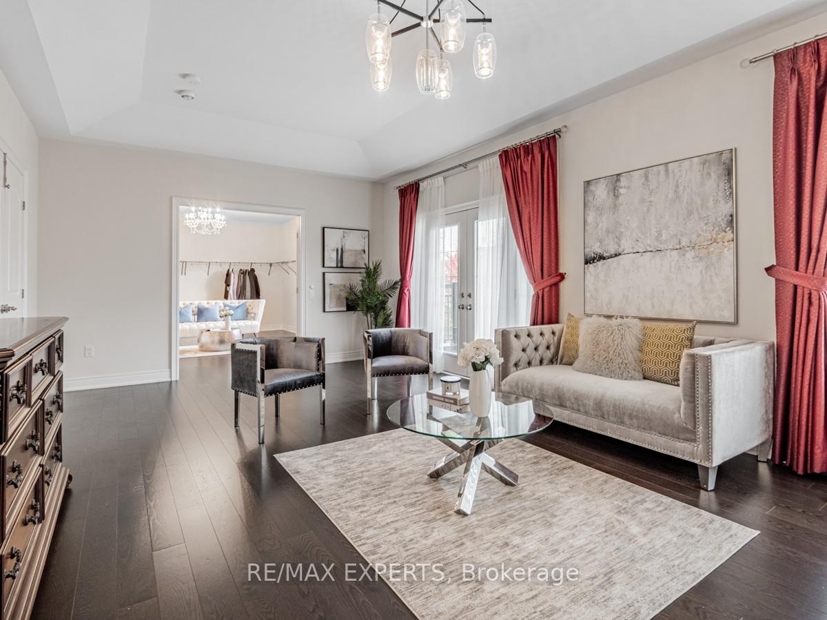 Photo 21 of 16 Sofia Olivia Crescent, Vaughan, Patterson — HOMEH