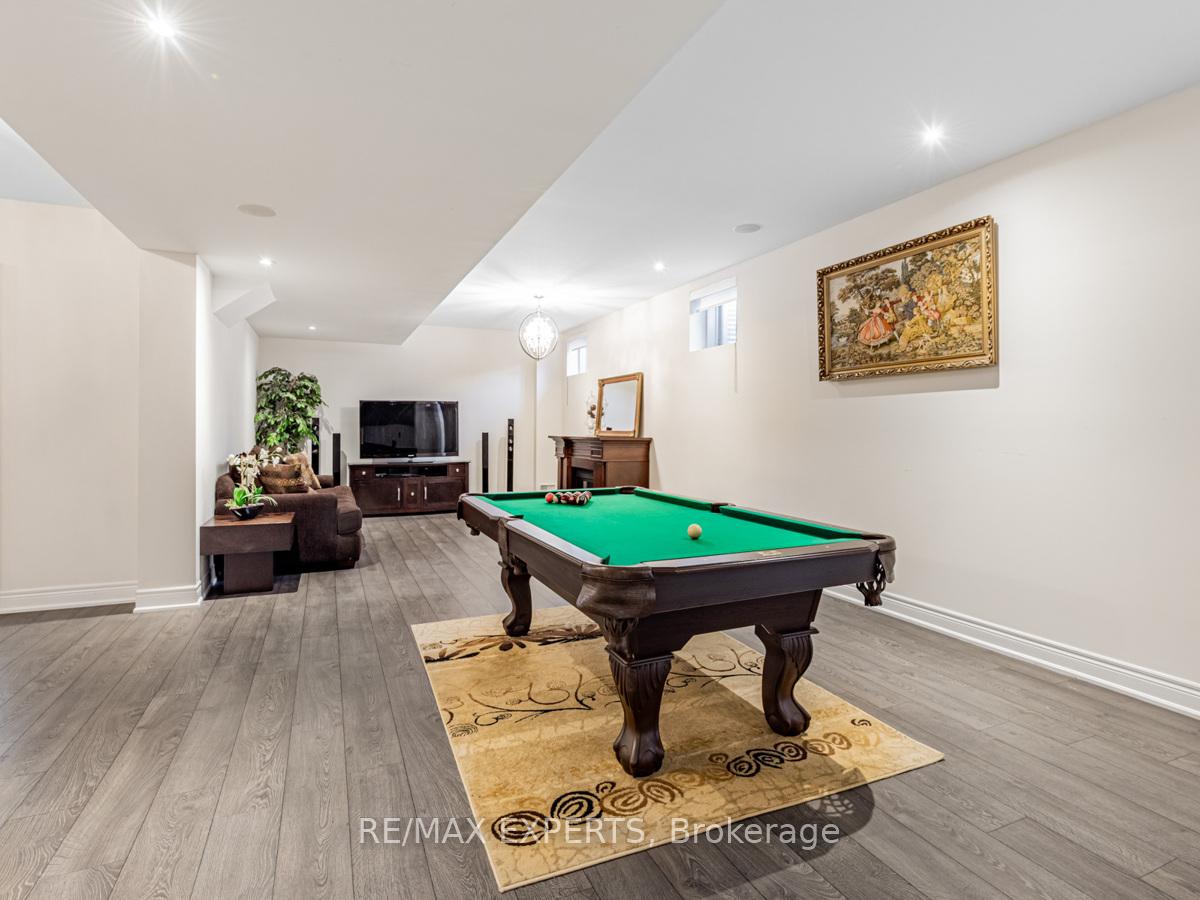 Photo 31 of 16 Sofia Olivia Crescent, Vaughan, Patterson — HOMEH