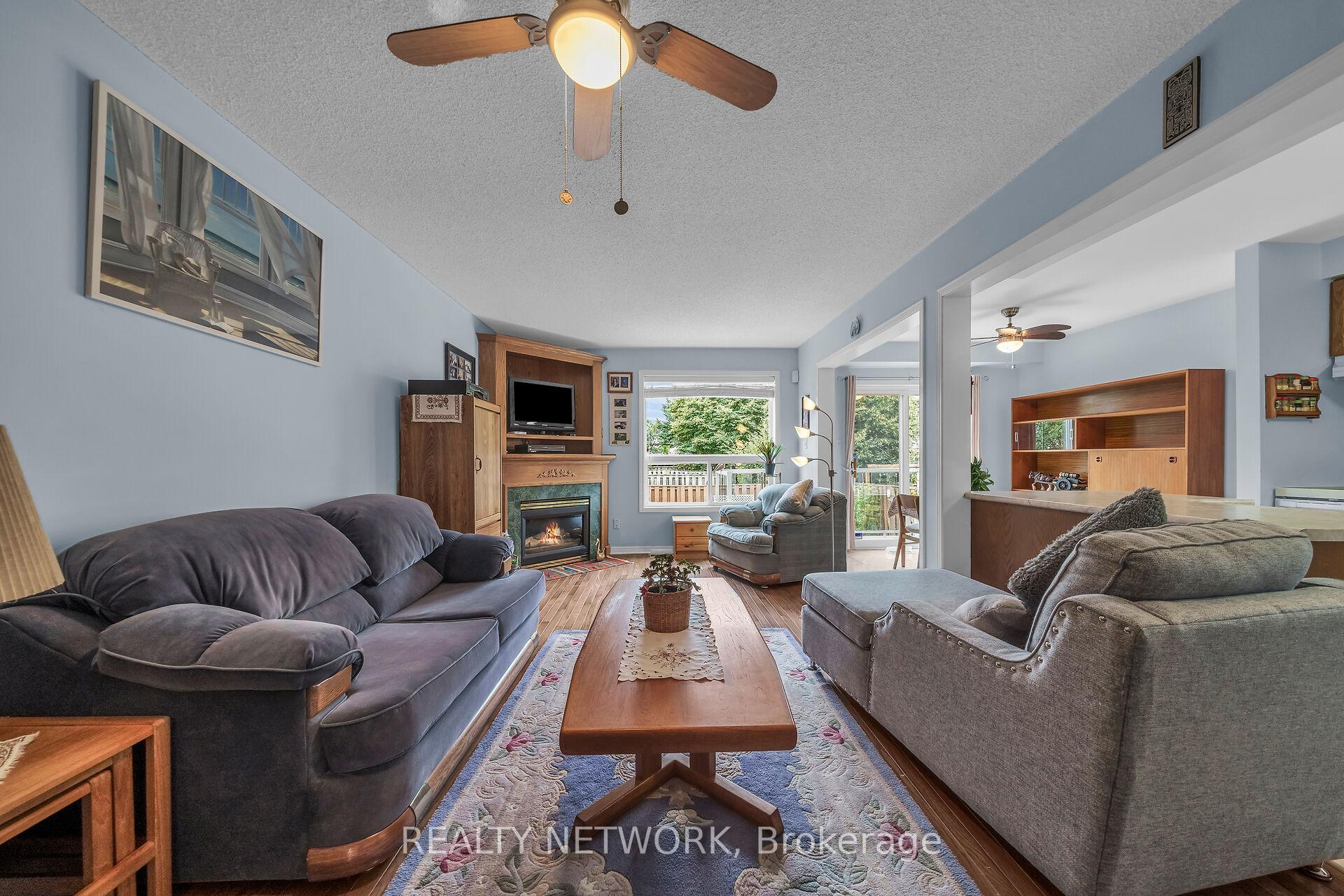 Photo 5 of 84 Frances Avenue, Hamilton, Rural Stoney Creek — HOMEH
