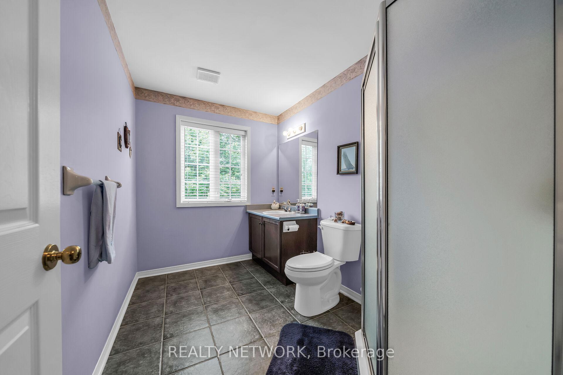 Photo 6 of 84 Frances Avenue, Hamilton, Rural Stoney Creek — HOMEH