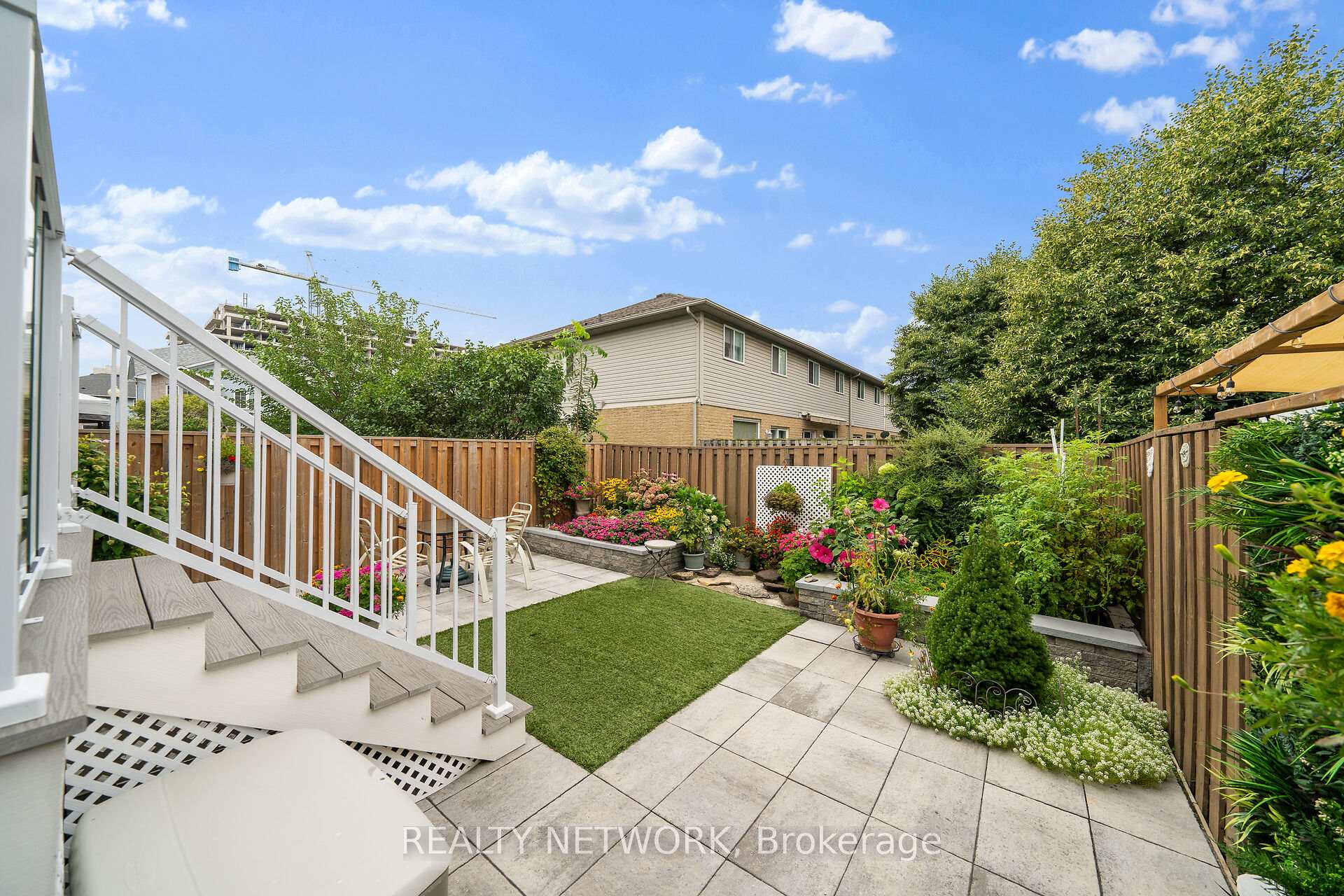 Photo 33 of 84 Frances Avenue, Hamilton, Rural Stoney Creek — HOMEH