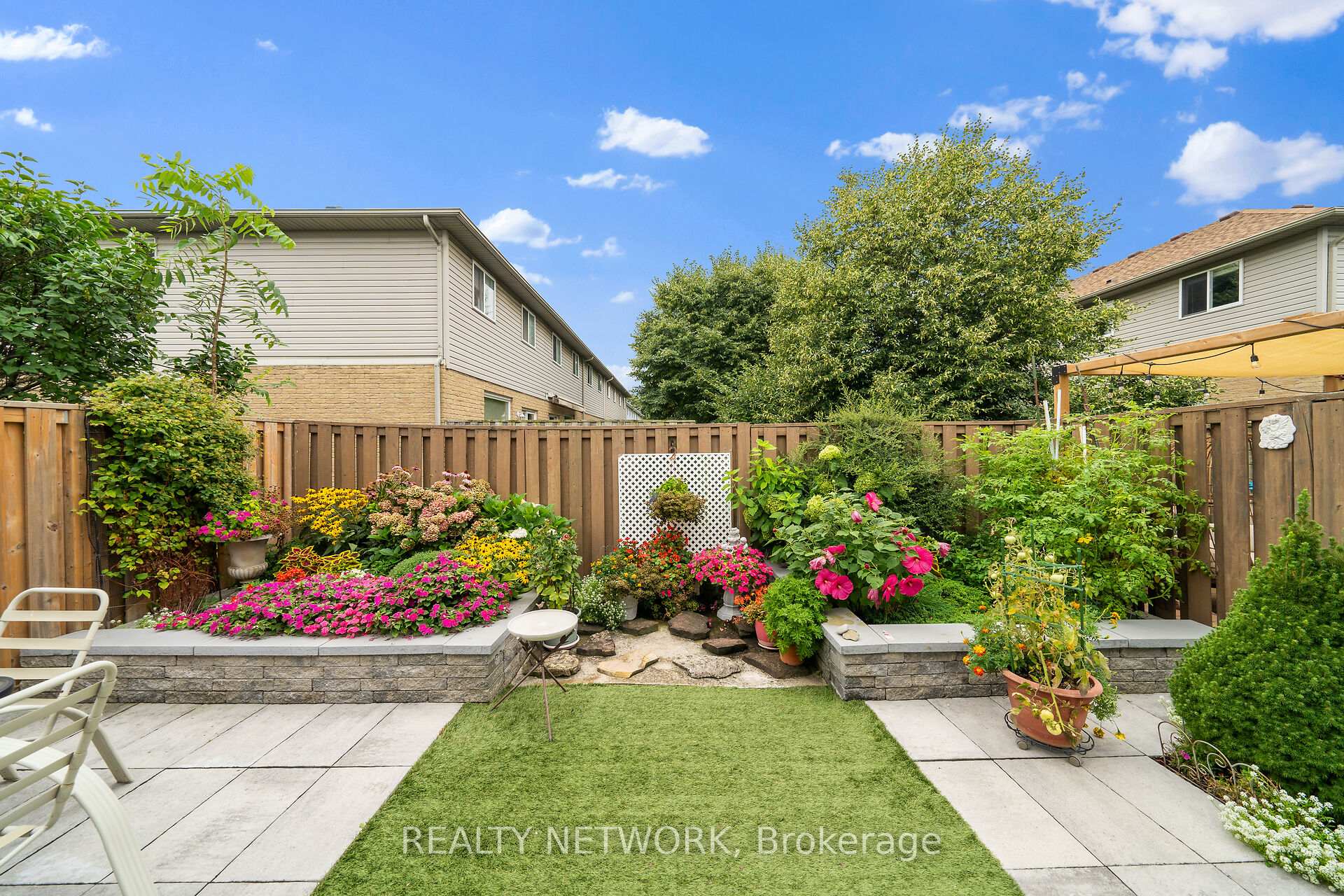 Photo 36 of 84 Frances Avenue, Hamilton, Rural Stoney Creek — HOMEH