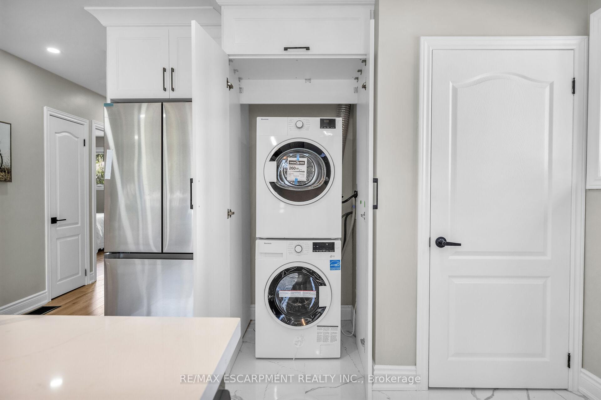 Photo 9 of 66 Howe Avenue, Hamilton, Hill Park — HOMEH