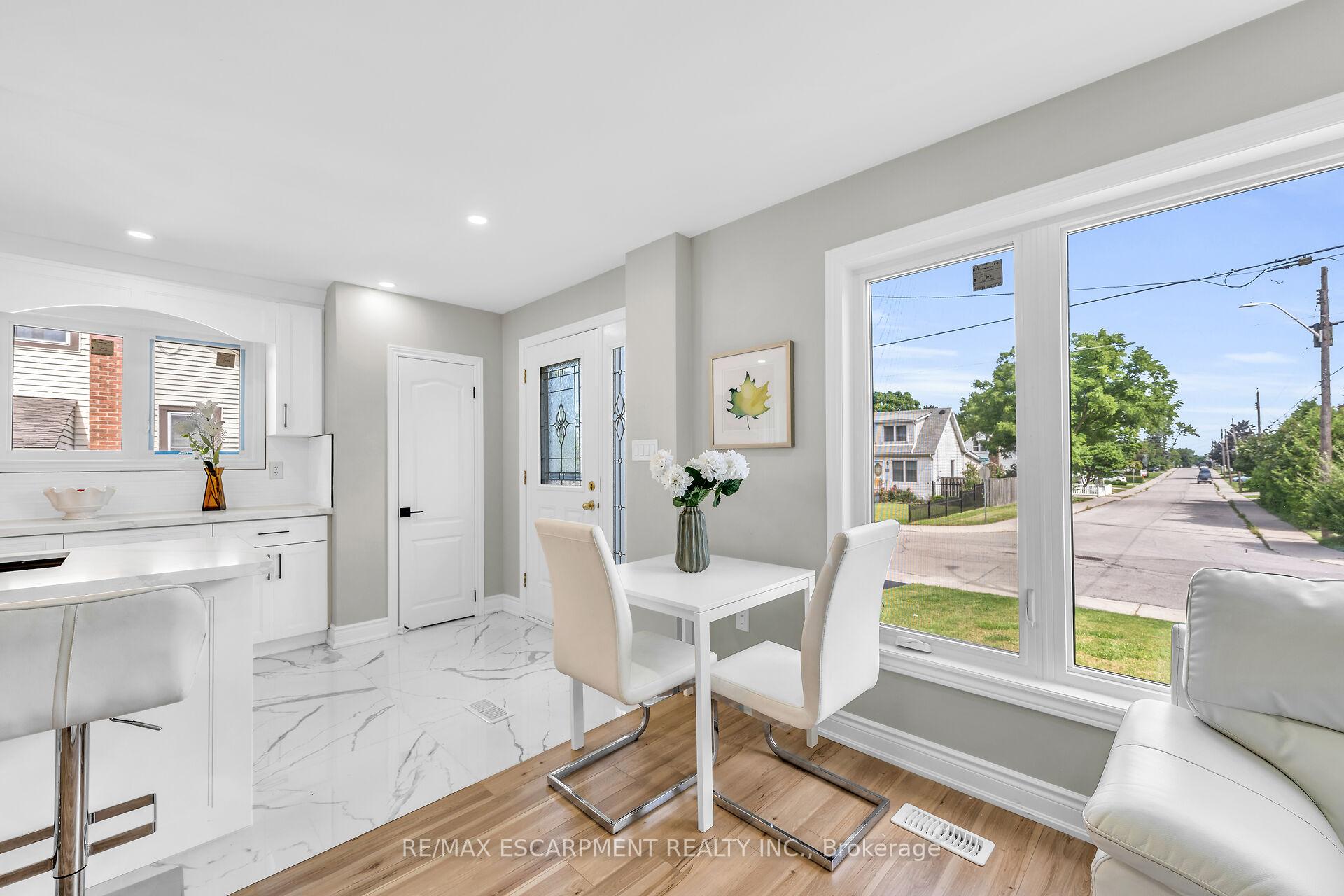 Photo 15 of 66 Howe Avenue, Hamilton, Hill Park — HOMEH