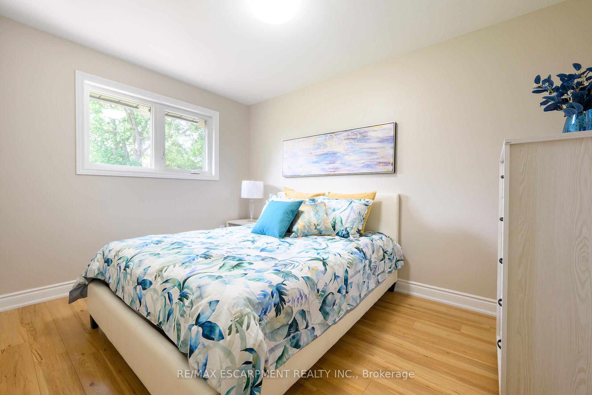 Photo 24 of 66 Howe Avenue, Hamilton, Hill Park — HOMEH