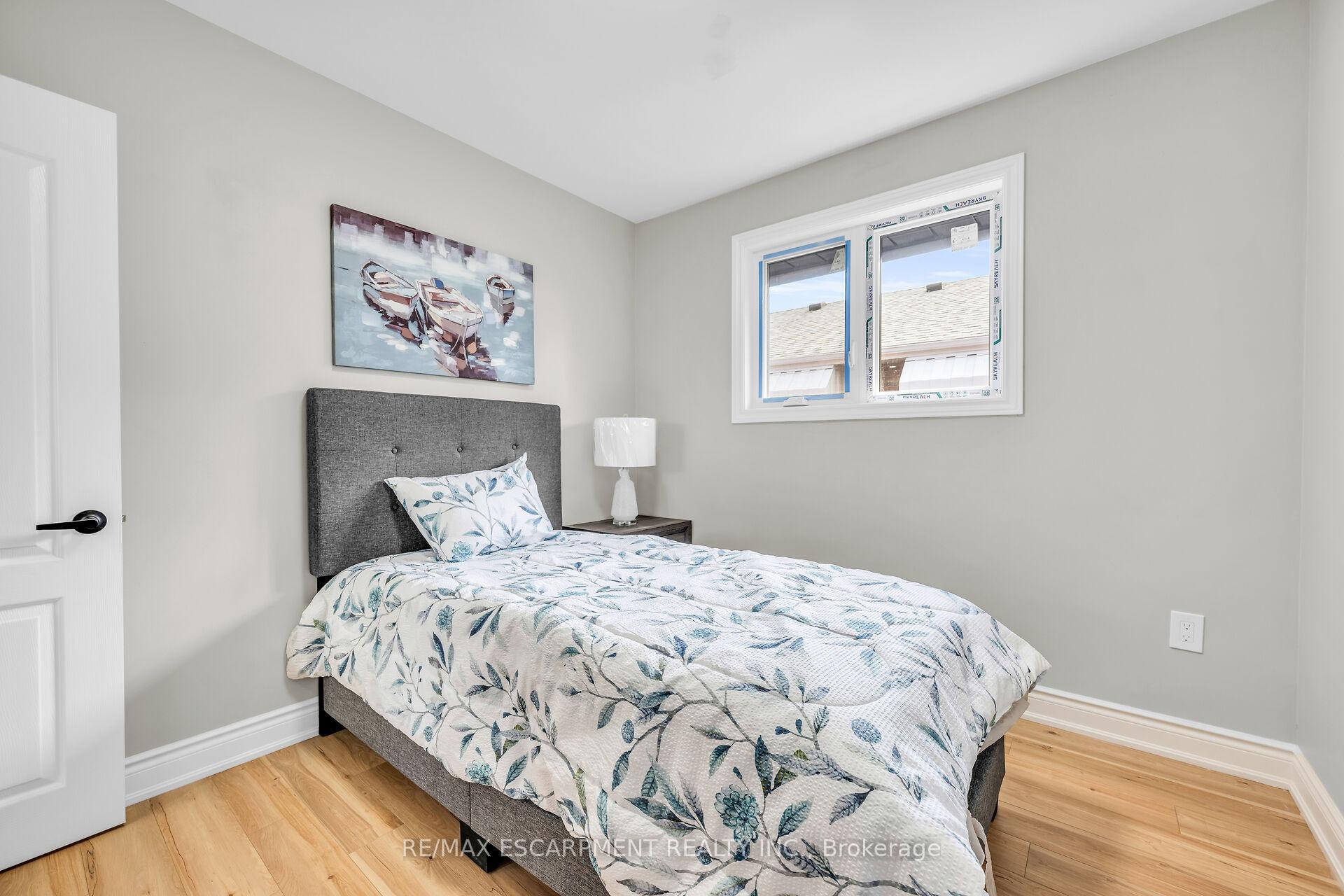 Photo 33 of 66 Howe Avenue, Hamilton, Hill Park — HOMEH