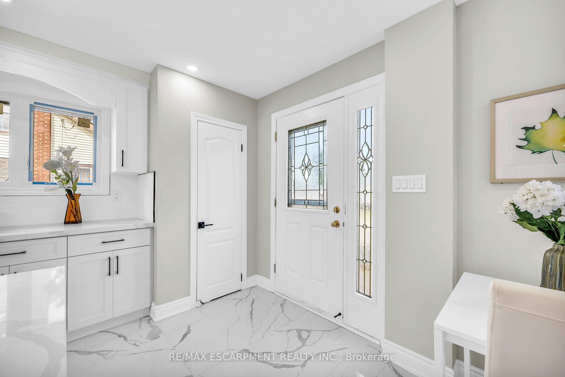 Photo 27 of 66 Howe Avenue, Hamilton, Hill Park — HOMEH