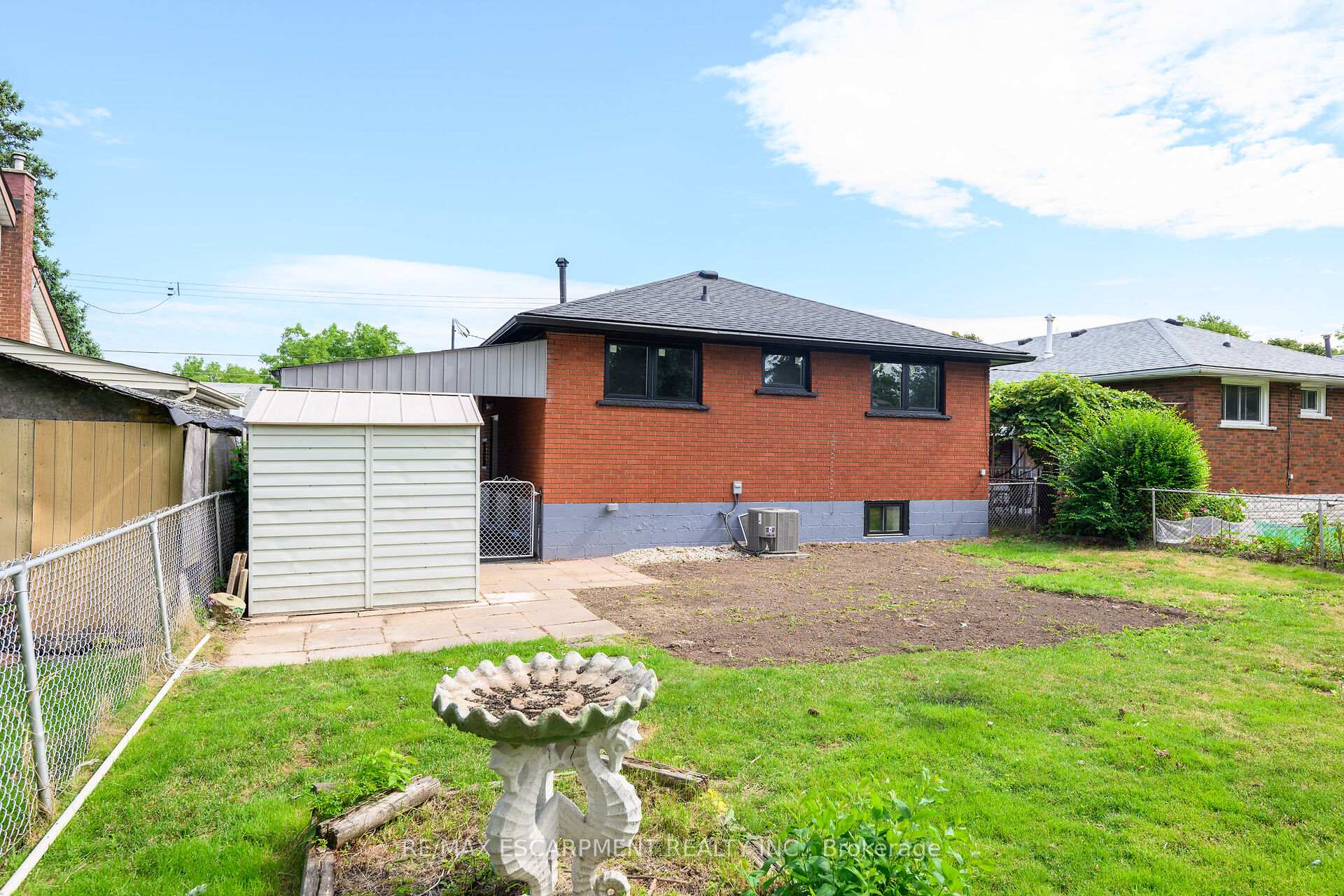 Photo 28 of 66 Howe Avenue, Hamilton, Hill Park — HOMEH