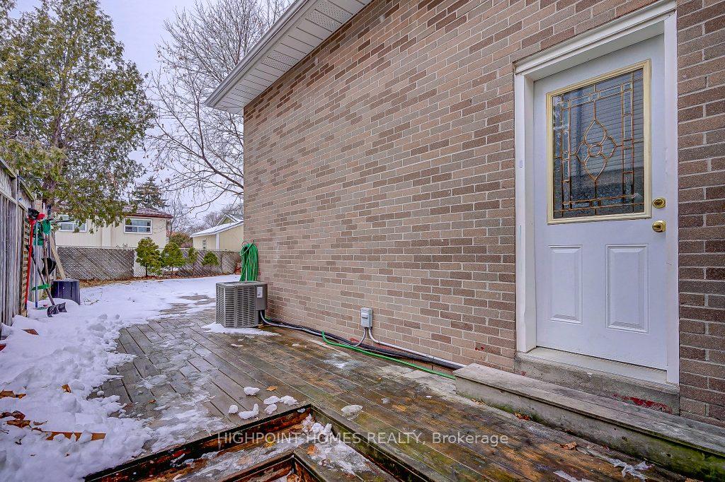 Photo 30 of 57 Newstead Crescent, Brampton, Madoc — HOMEH