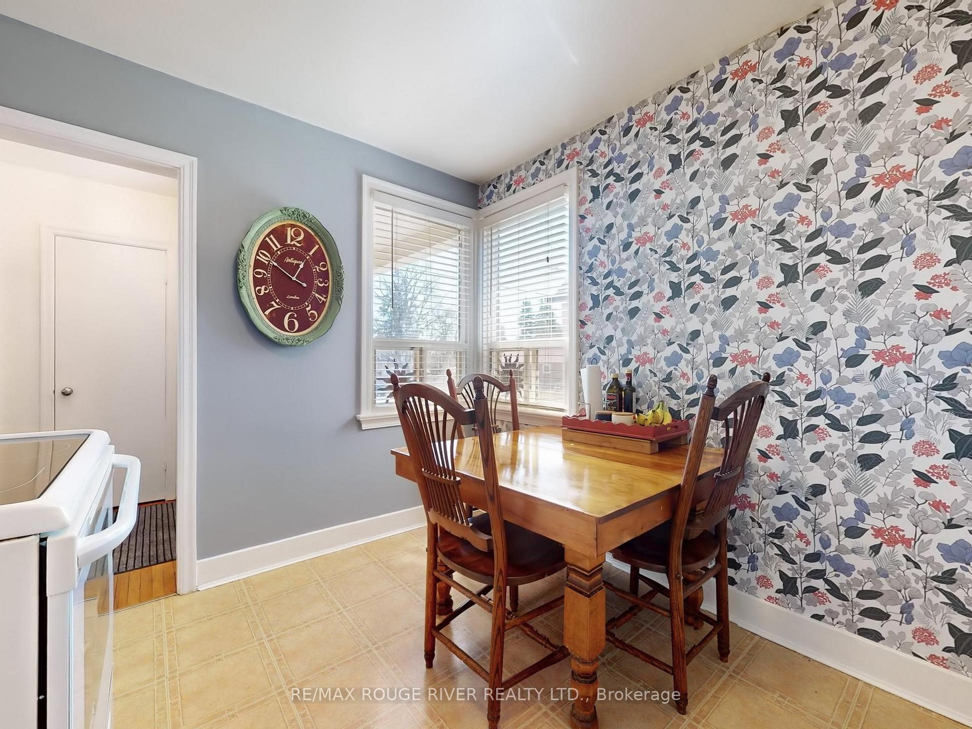 Photo 13 of 204 Westview Boulevard, Toronto, O'Connor-Parkview — HOMEH